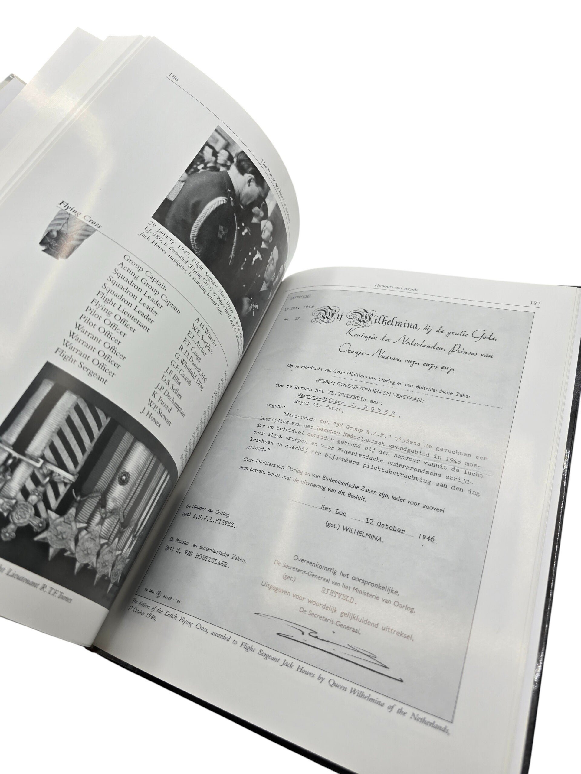 Original English Book – The Royal Air Force at Arnhem: Glider and Re-supply Missions in September 1944, Luuk Buist, Philip Reinders & Geert Maassen (2005) — image 2