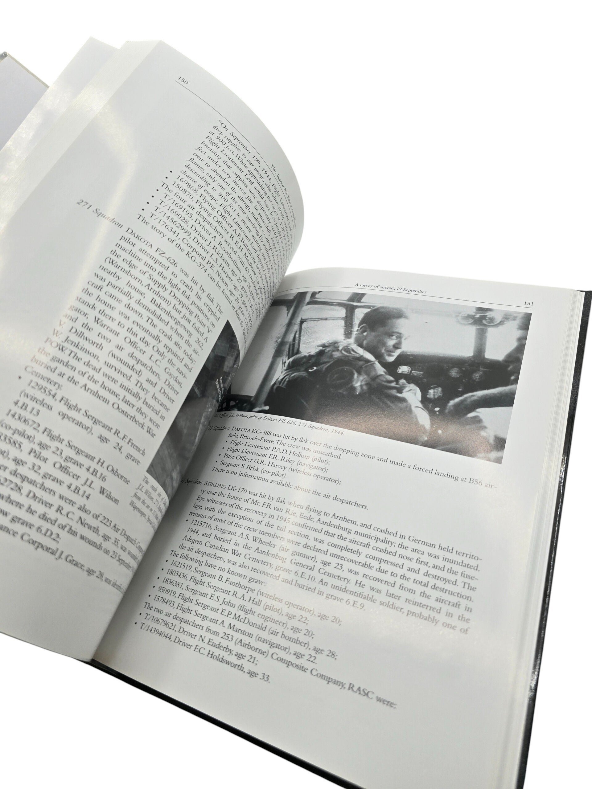 Original English Book – The Royal Air Force at Arnhem: Glider and Re-supply Missions in September 1944, Luuk Buist, Philip Reinders & Geert Maassen (2005) — image 3