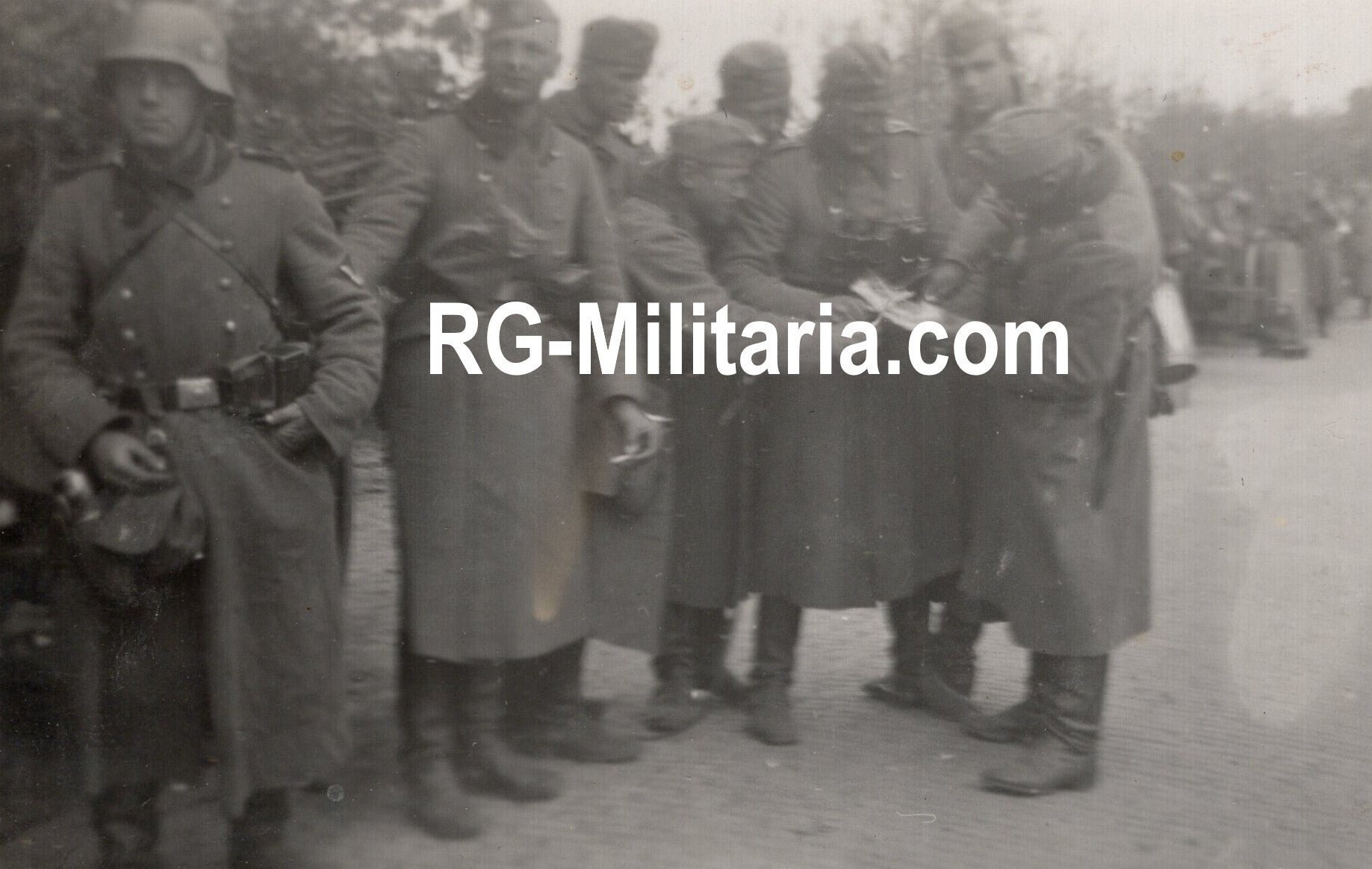 Original WW2 German Photo - German soldiers near Stolwijk, May, Holland (1940) — image 3