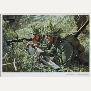 Original WW2 German Postcard - MG-34 gunners ''Duitsche MG-troep in …