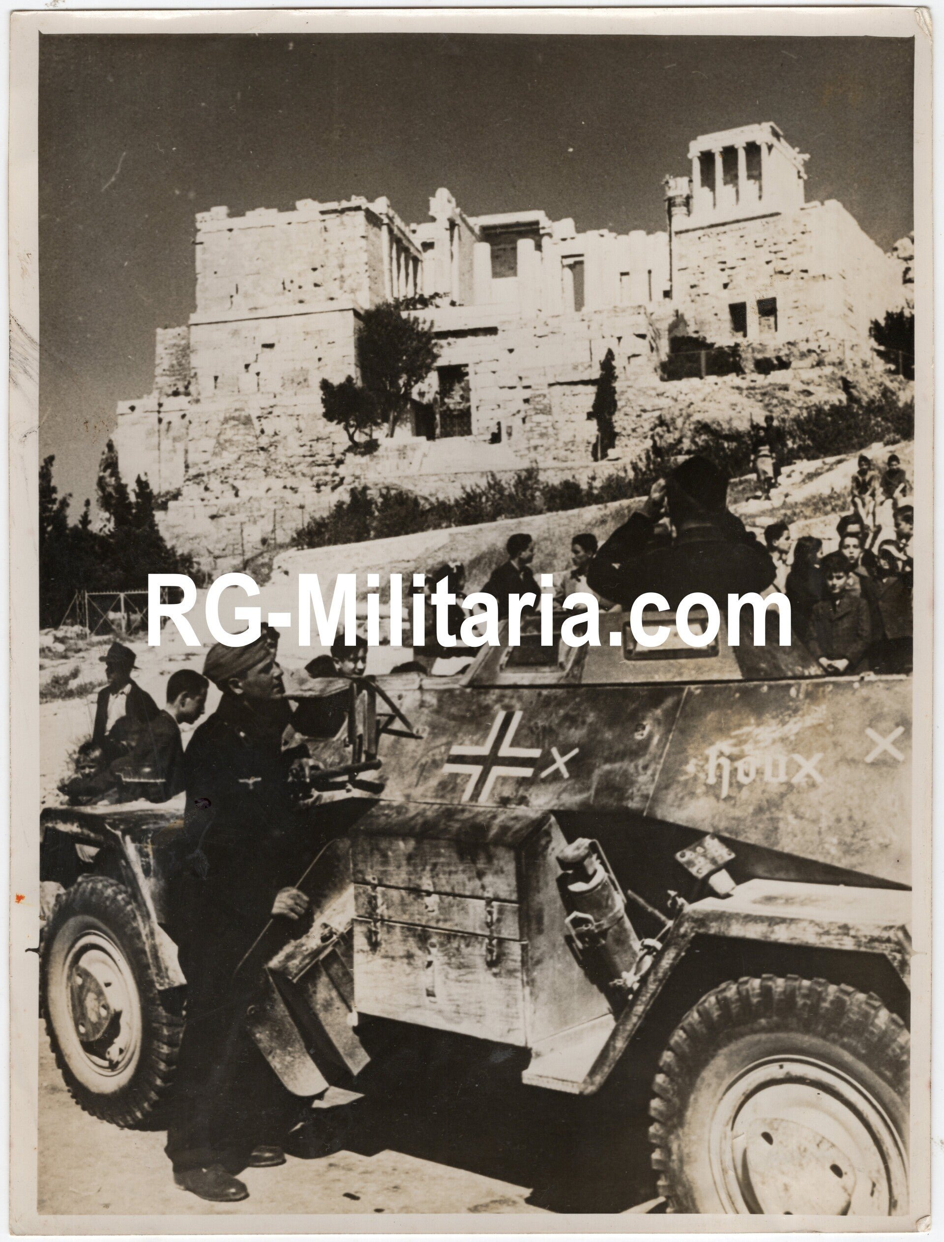 Original WW2 German Press Photo - German panzer truck at Akropolis, Greece (1941) — image 3