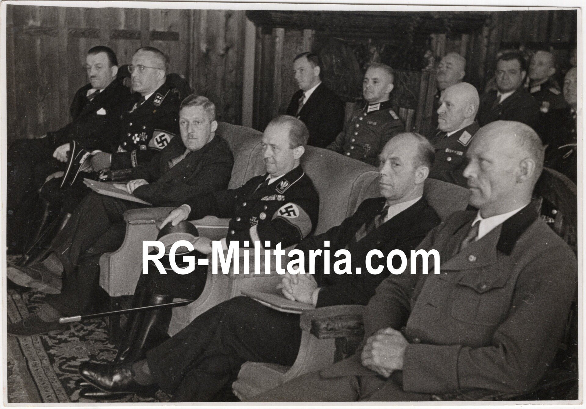 Original WW2 German Press Photo - Kyffhäuserbund Reichskriegerführer Generalmajor SS-Gruppenführer Wilhelm Adolf Reinhard among others — image 3