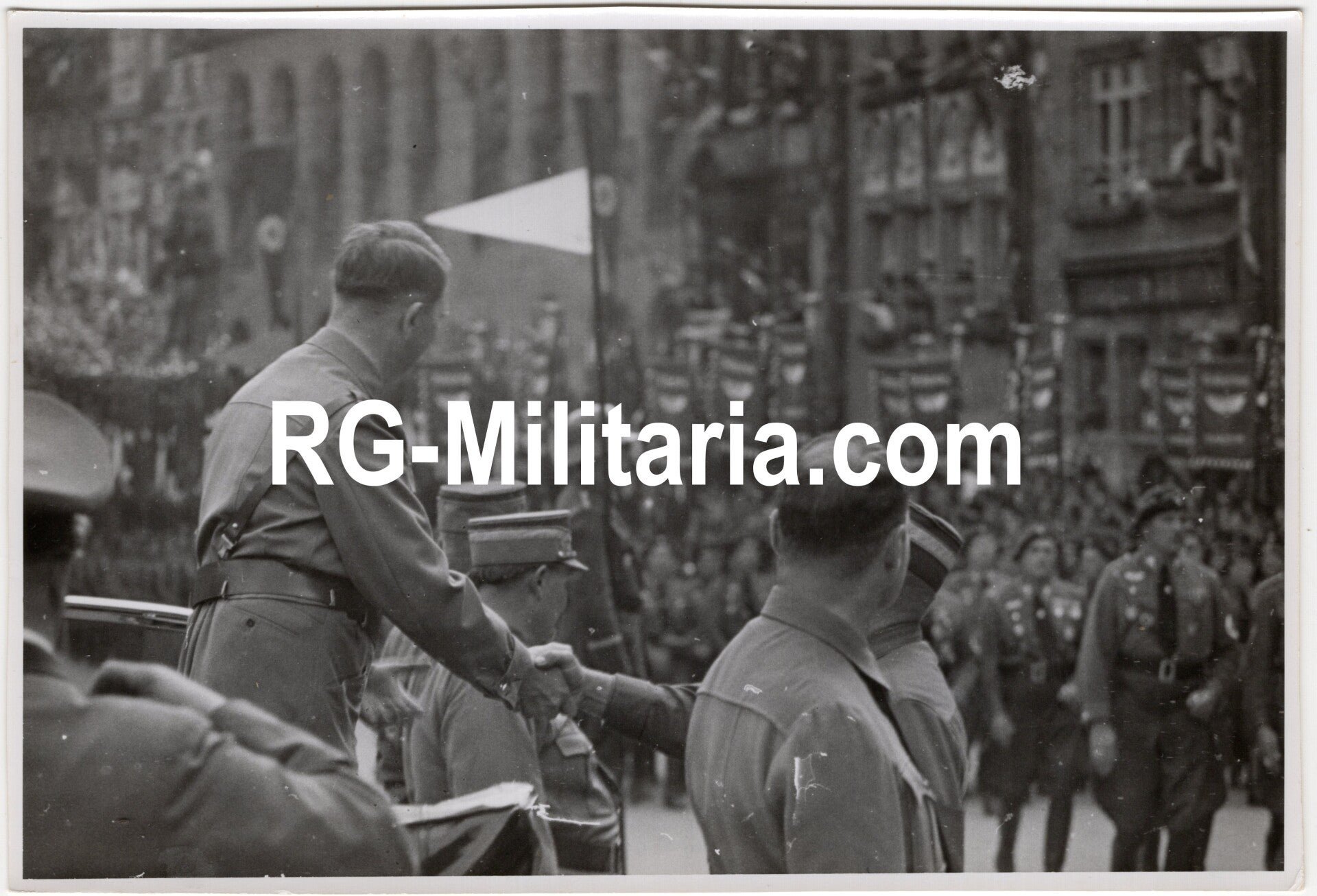 Original WW2 German Press Photo - NSFK NS Fliegerkorps parade, Adolf Hitler and Friedrich Christiansen, Reichsparteitag Nürnberg (1938) — image 3