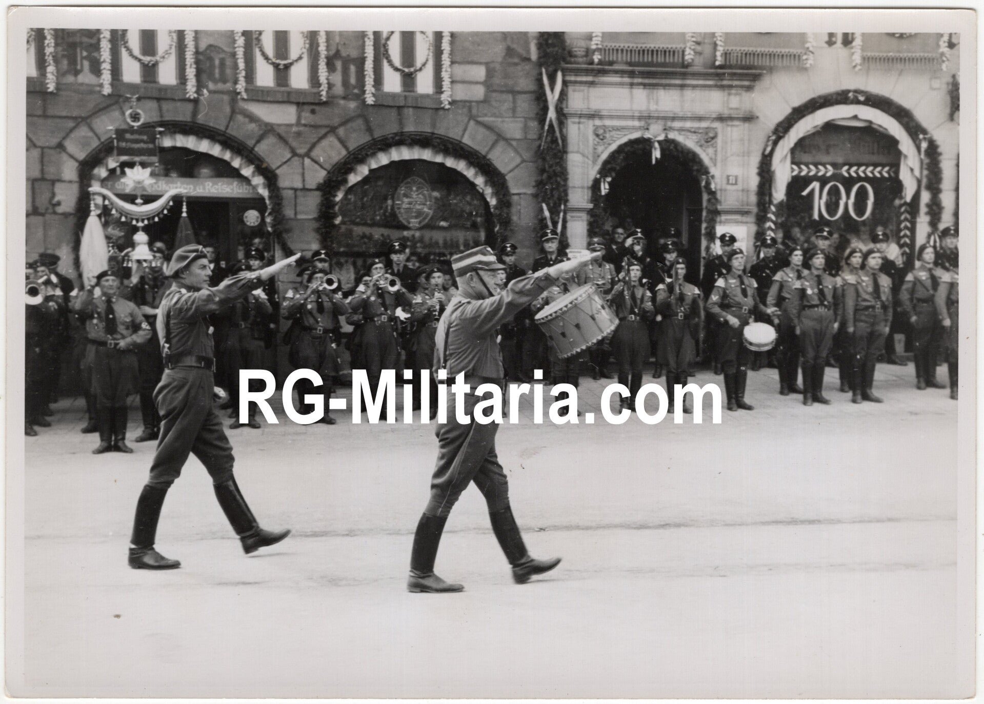 Original WW2 German Press Photo - NSFK NS Fliegerkorps parade, Christiansen salutes, Reichsparteitag Nürnberg (1938) — image 3