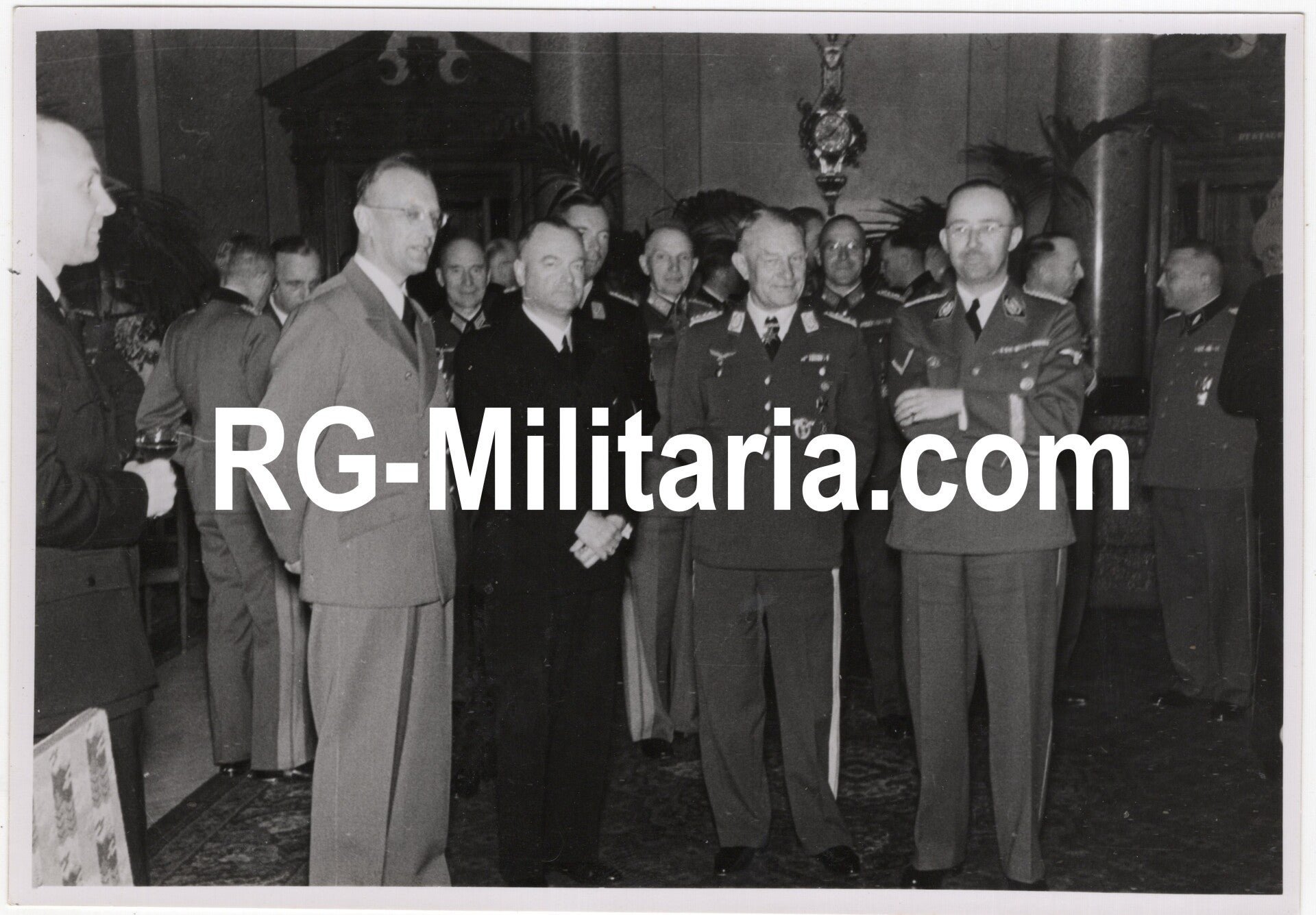 Original WW2 German Press Photo - Heinrich Himmler, Friedrich Christiansen, Arthur Seyss-Inquart, and Anton Mussert at Kasteel Oud Wassenaar, Holland (1942) — image 3
