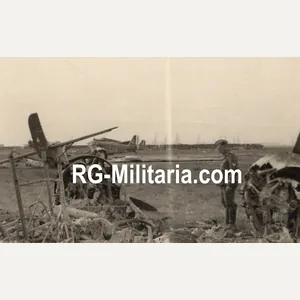 Original WW2 German Photo - Rotterdam airfield Waalhaven with destroyed …