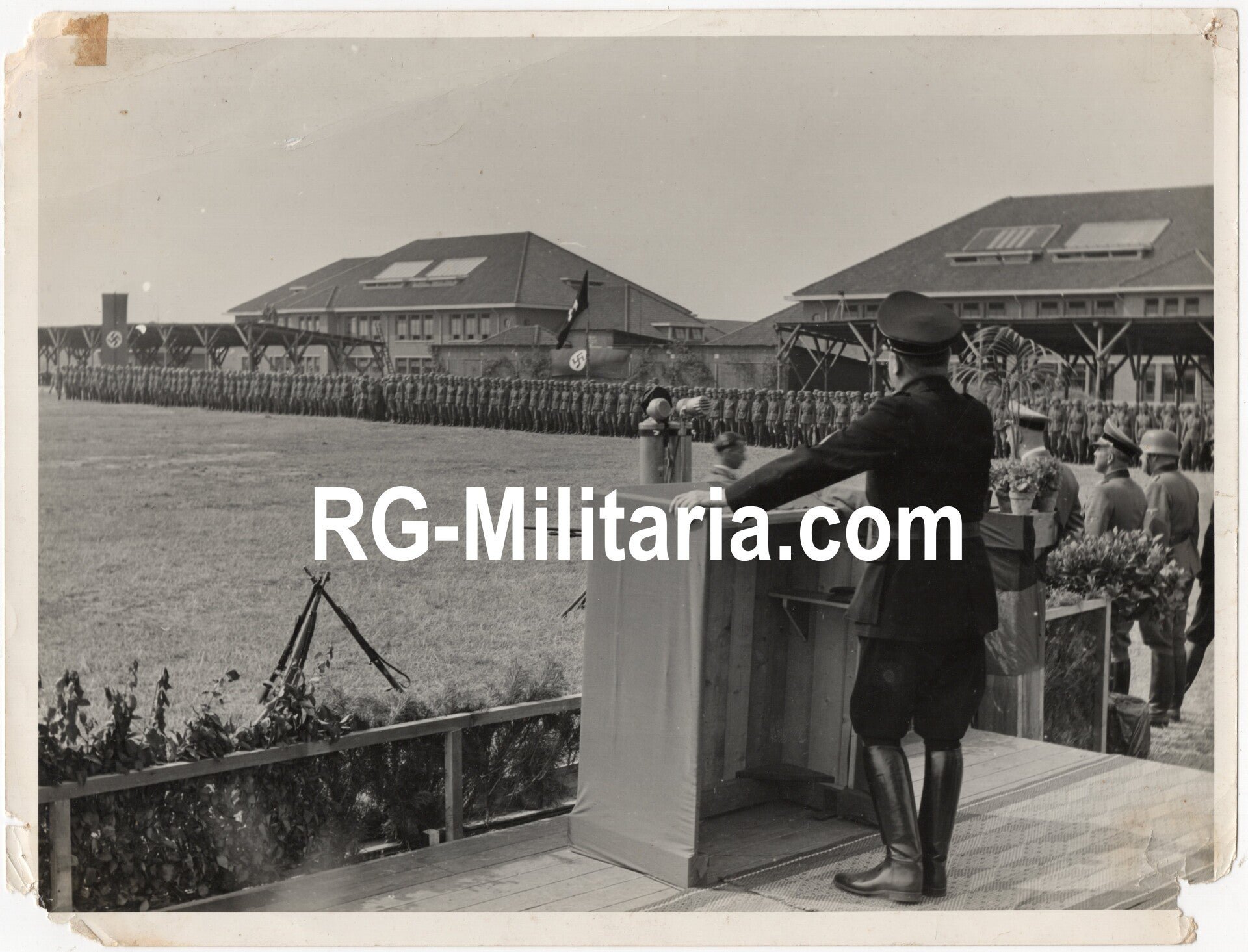 Original WW2 Dutch Waffen SS Press Photo - Leader of the Dutch NSB Anton Mussert speaks to new Dutch SS Landwacht Nederland recruits during a ceremony in Weert (1943) — image 3