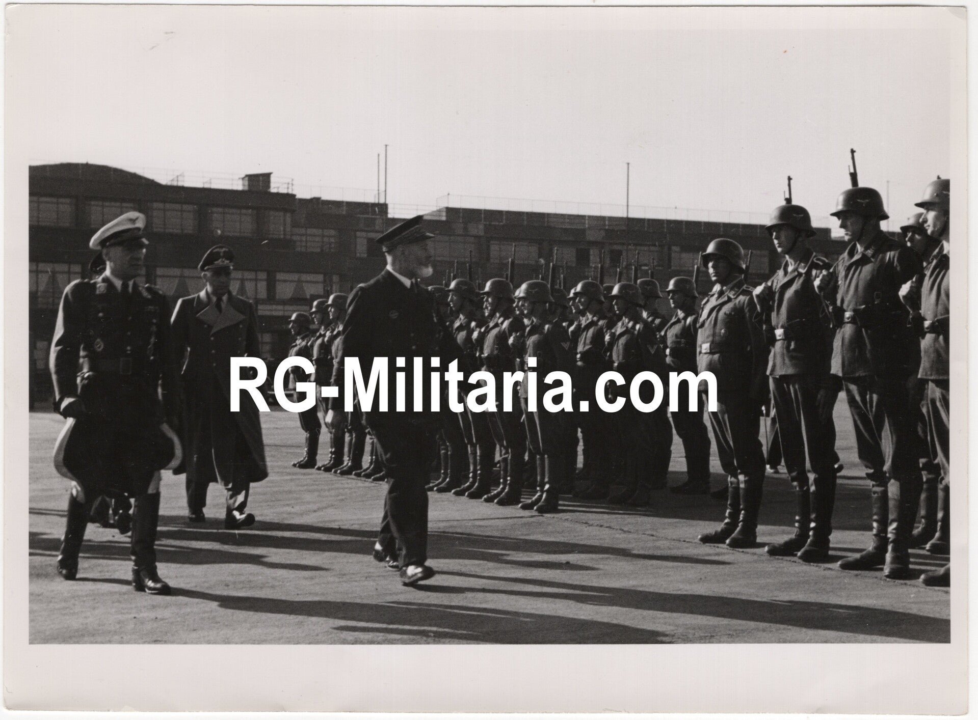 Original WW2 German Press Photo - Luftwaffe with French marine admiral — image 3