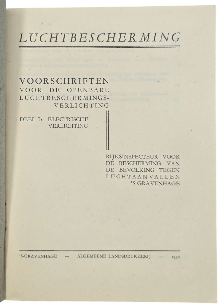 Original WW2 Dutch LBD Brochure - Luchtbescherming Voorschriften Deel 1 Electrische verlichting (1940) — image 2