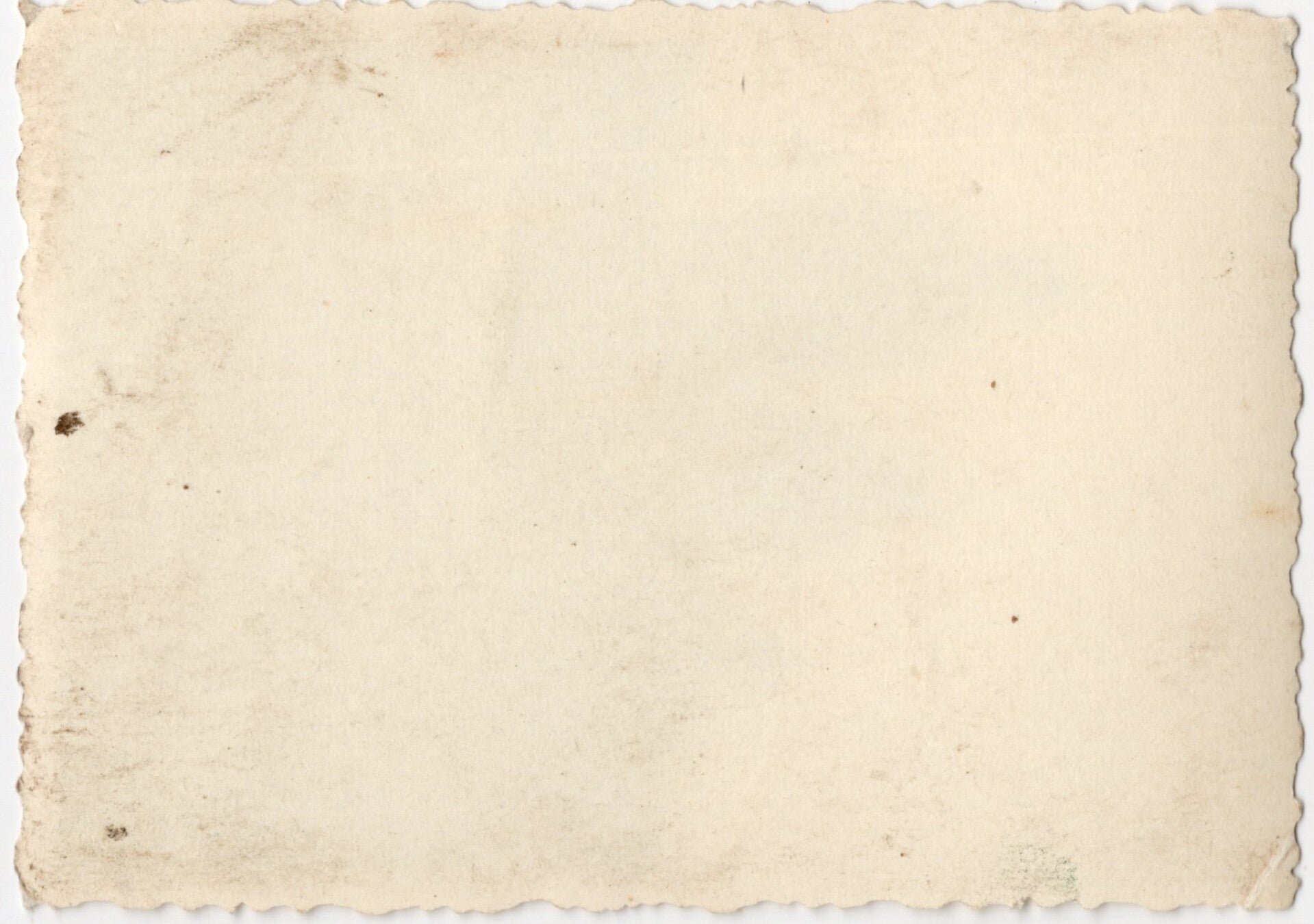 Original WW2 Dutch Photo - Family picture with Dutch soldier, Egmond aan Zee — image 2