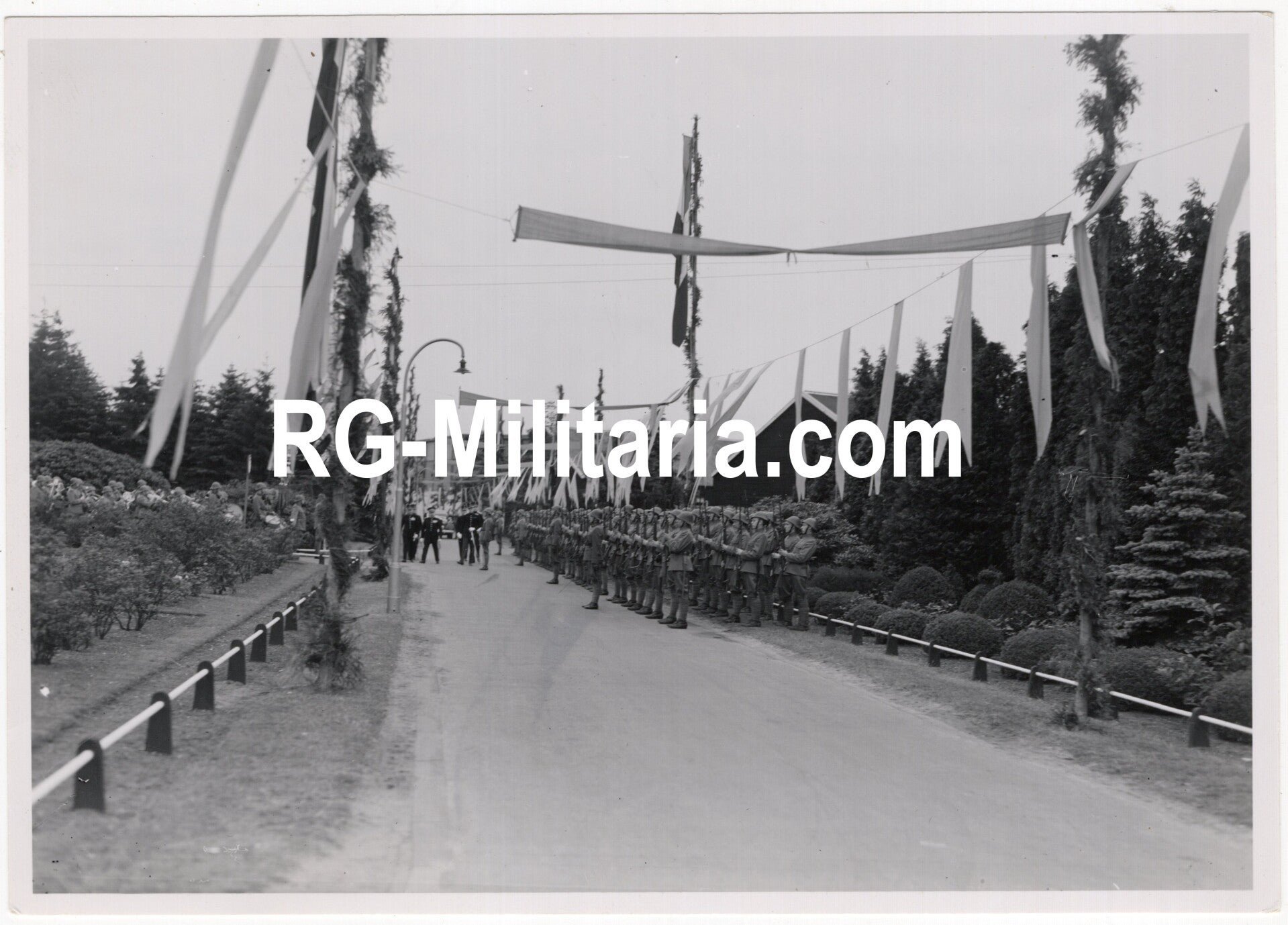 Original WW2 Dutch Press Photo - LVA Luchtvaartafdeeling gathering Soesterberg, July, Prince Bernhard arrives (1938) — image 3