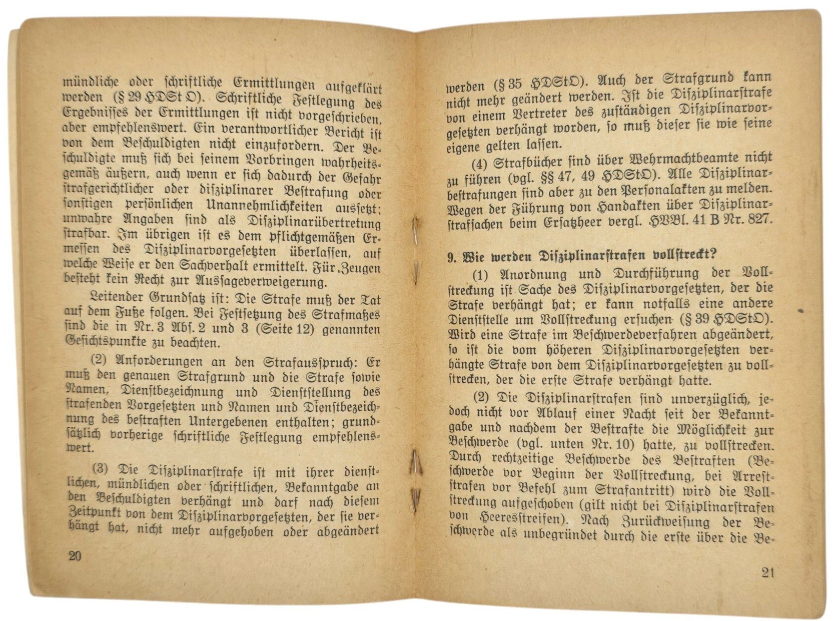 Original WW2 German Brochure - Anhaltspunkte für die Ausübung der Disziplinarstrafgewalt über Wehrmachtbeamte (1941) — image 3