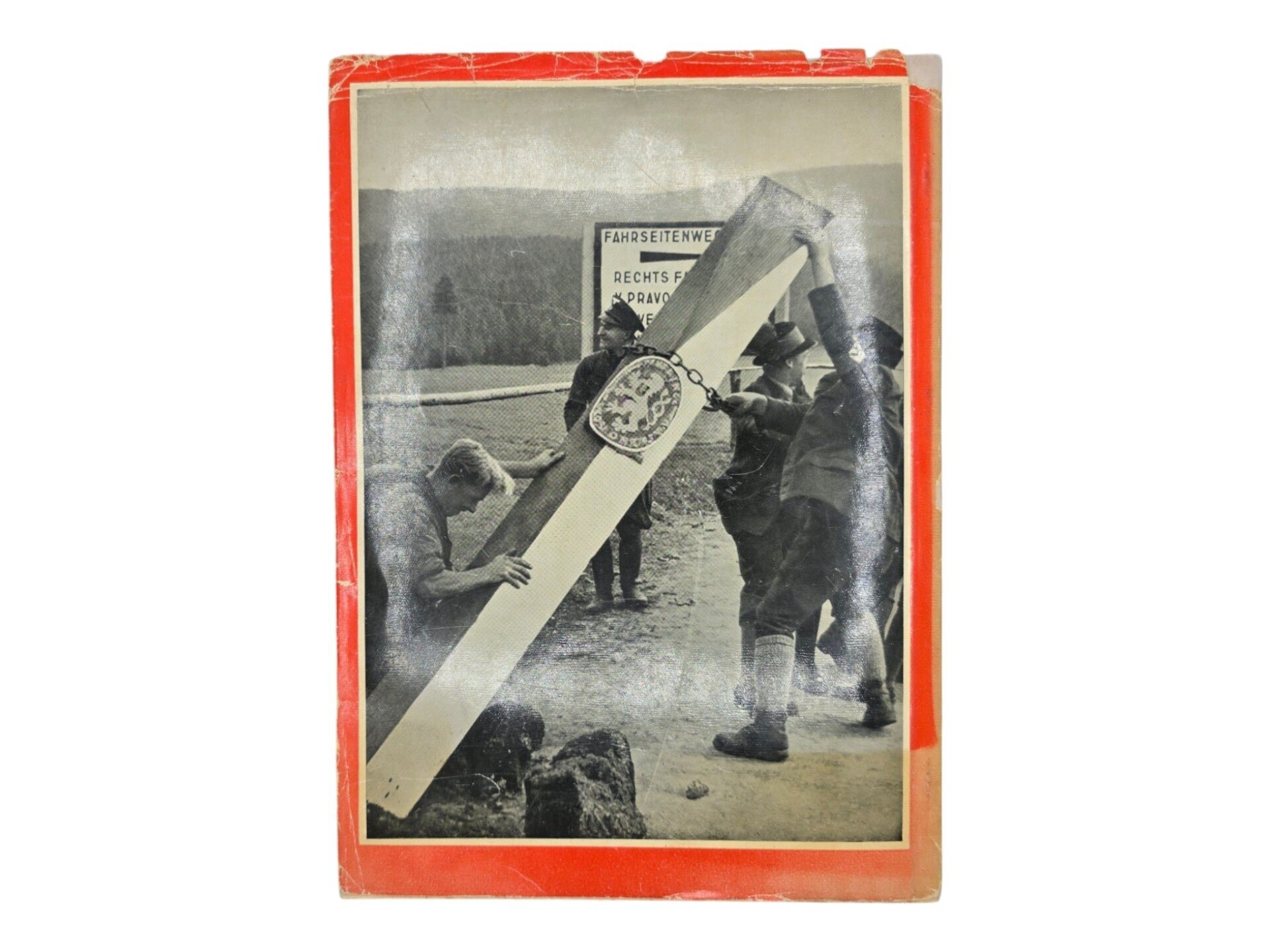 Original WW2 German Book - Hitler befreit Sudetenland, Heinrich Hoffmann (1938) — image 5