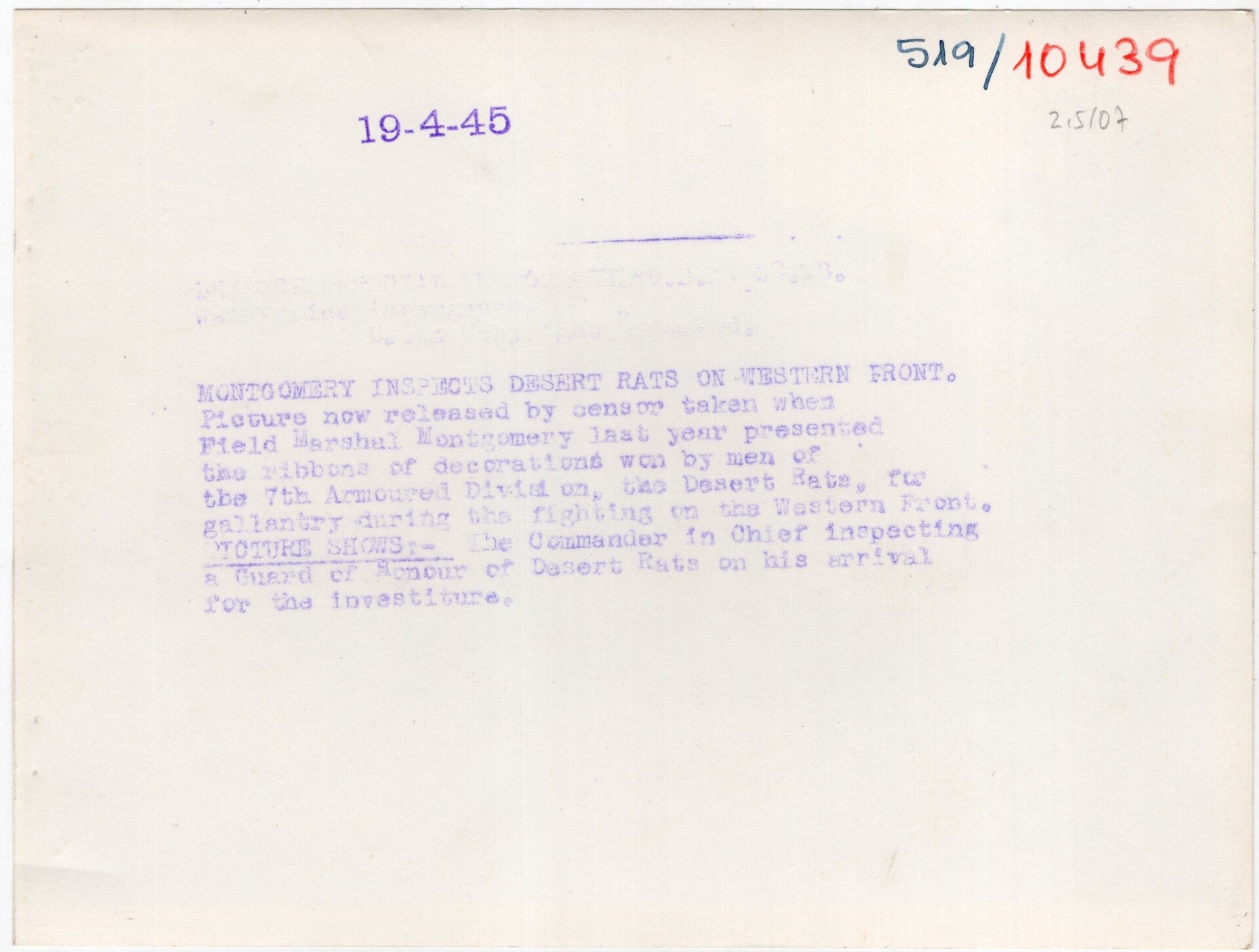 Original WW2 British Press Photo - General Montgomery inspecting the Desert Rats, Germany (1945) — image 2