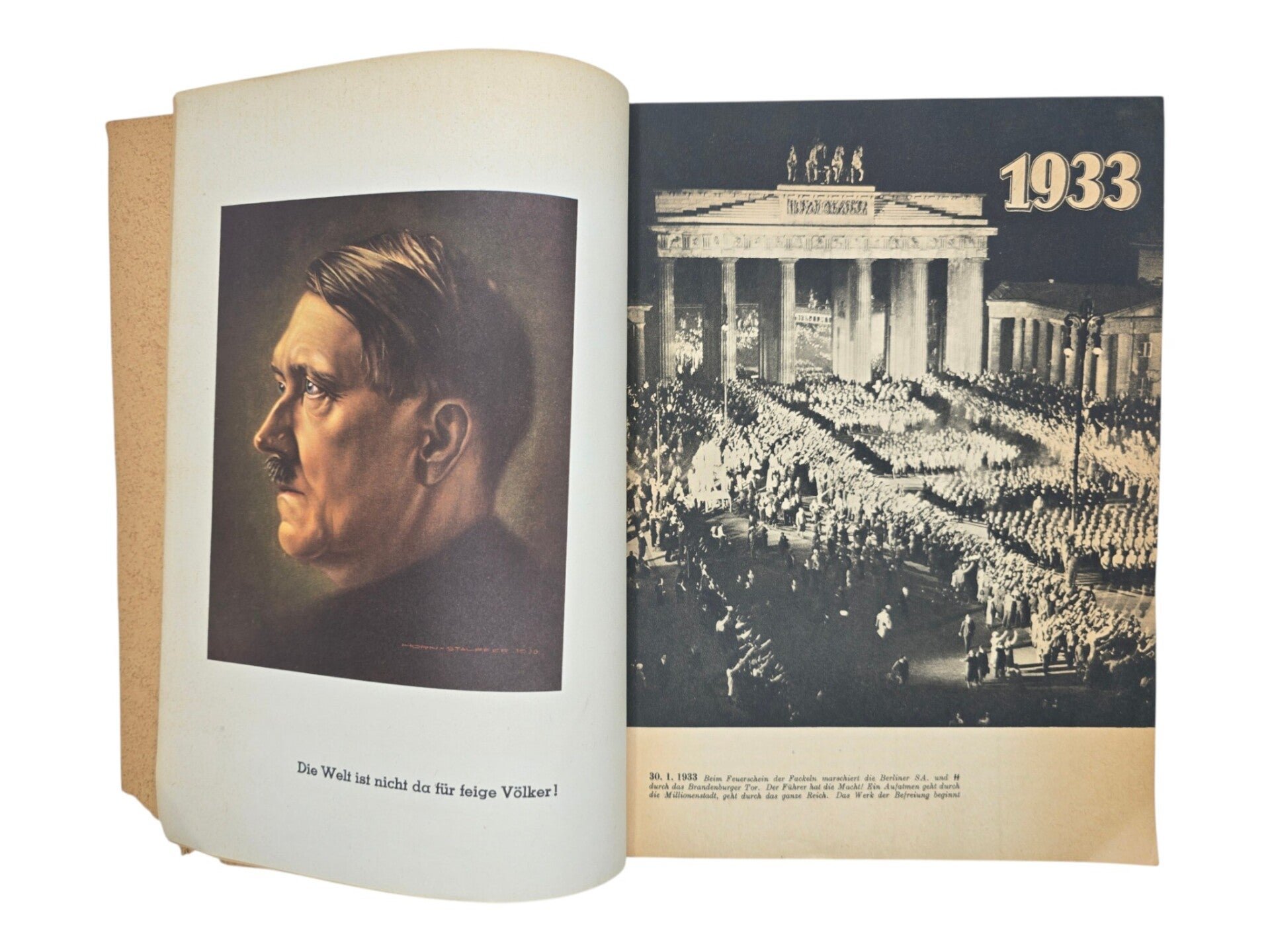 Original WW2 German Book - Das Reich Adolf Hitlers, Ein Bildbuch vom Werden Großdeutschlands (1940) — image 3