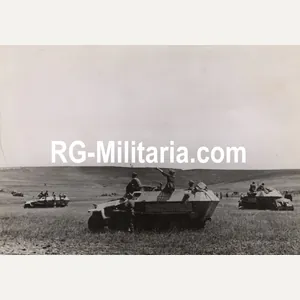 Original WW2 German Press Photo - German Panzer Sd.Kfz 251 …