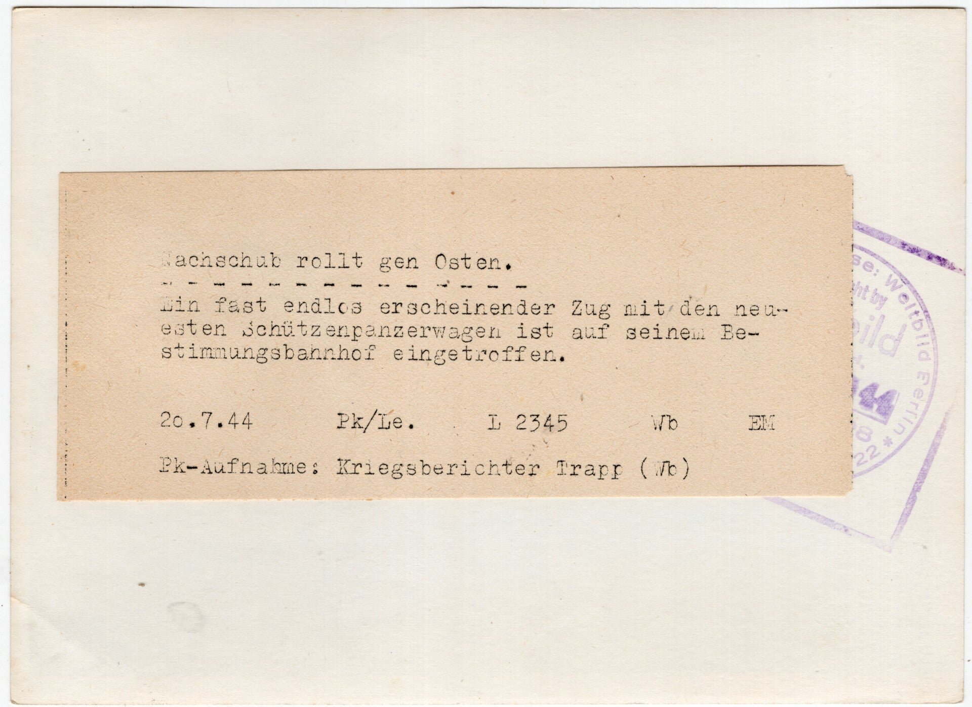 Original WW2 German Press Photo - German Panzer Sd.Kfz 251 at the Eastern Front (1944) — image 2