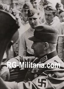 Original WW2 Italian Press Photo - Konstantin Hierl talking with …