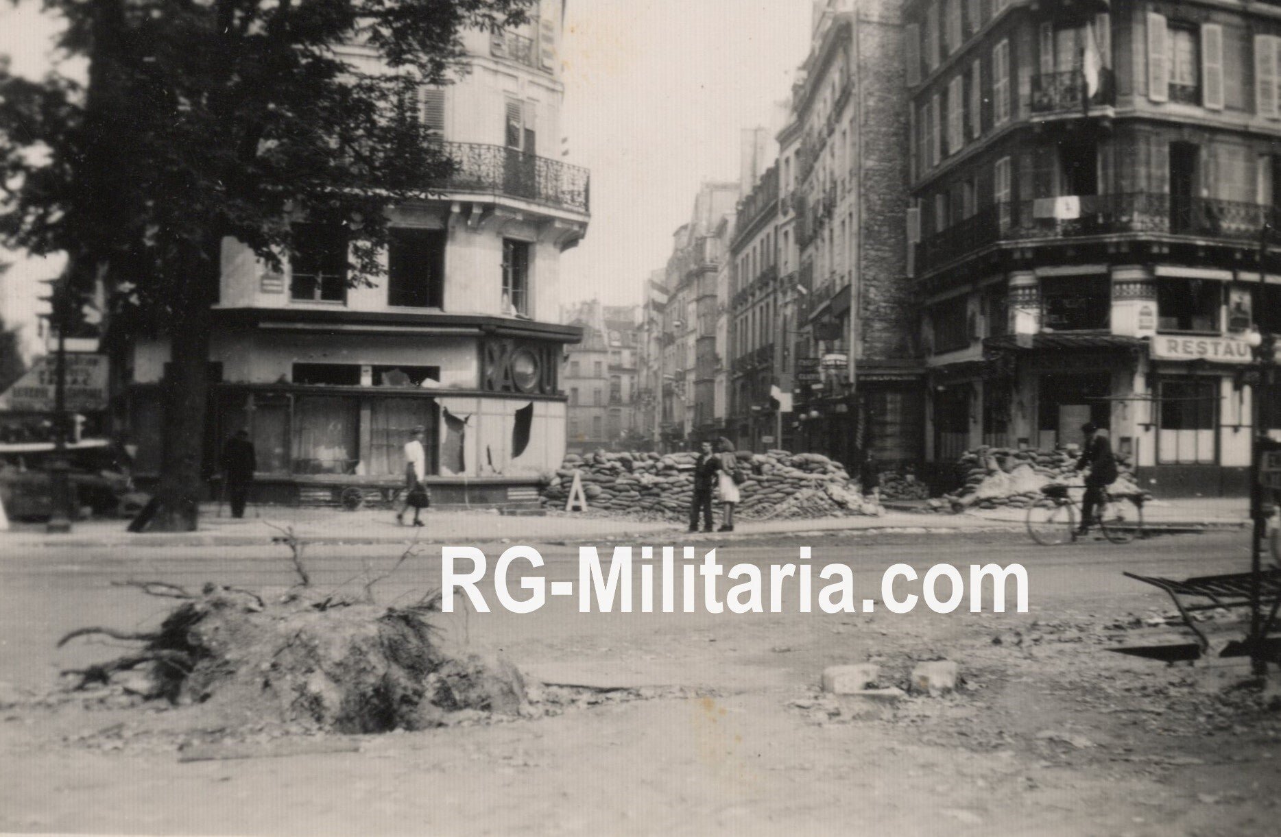 Original WW2 French Photo - Liberation of Paris, France (1944) — image 10