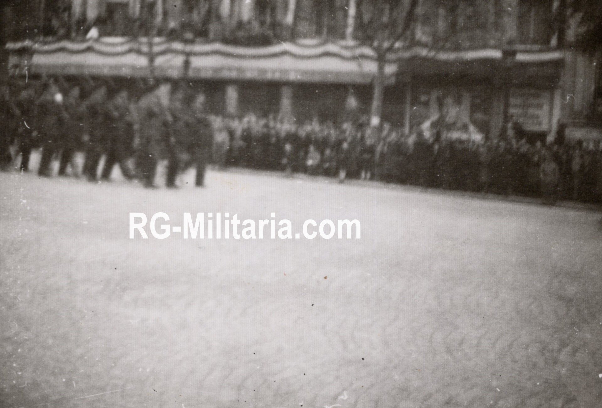 Original WW2 French Photo - Liberation of Paris, France (1944) — image 13