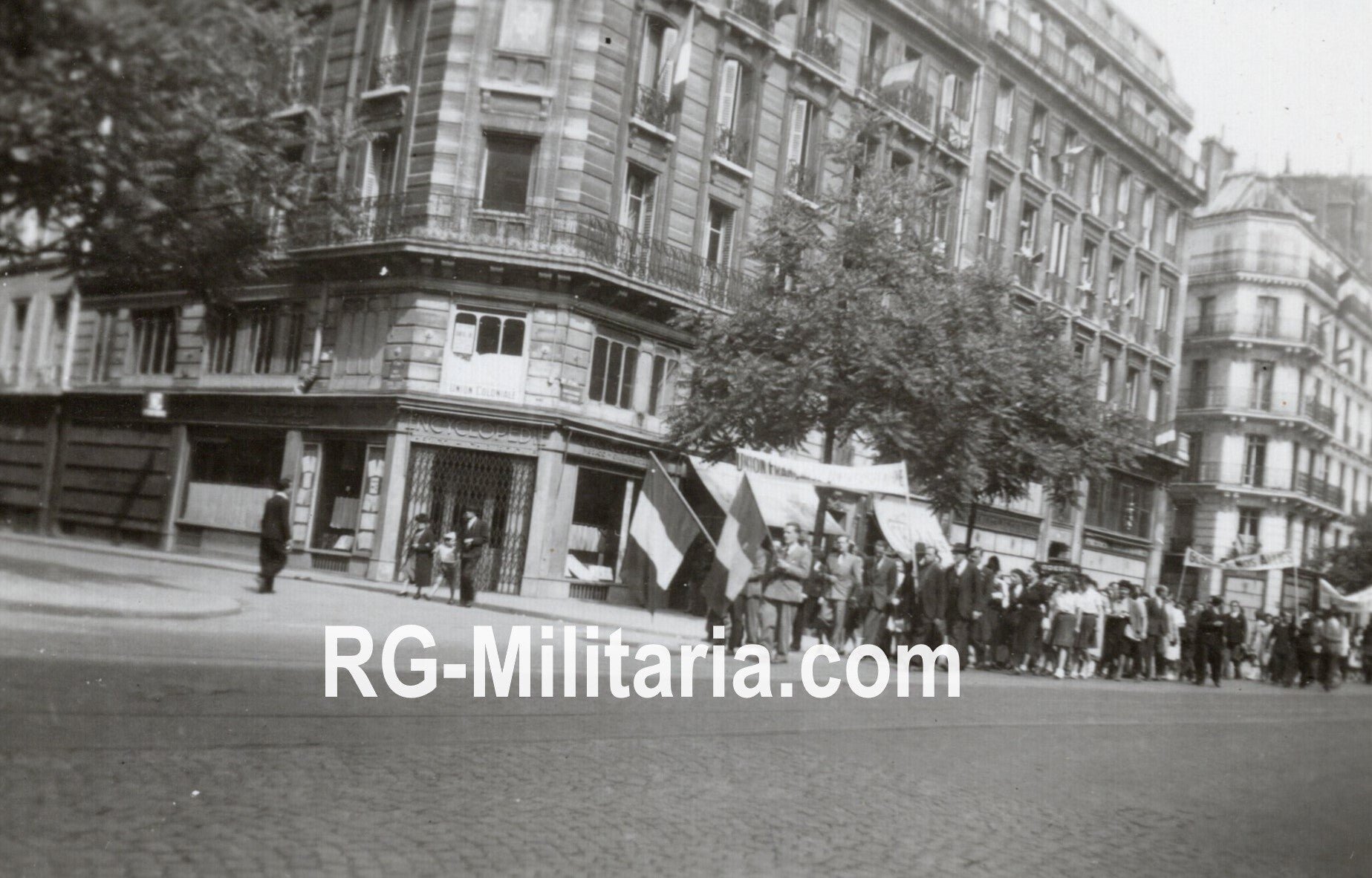 Original WW2 French Photo - Liberation of Paris, France (1944) — image 22