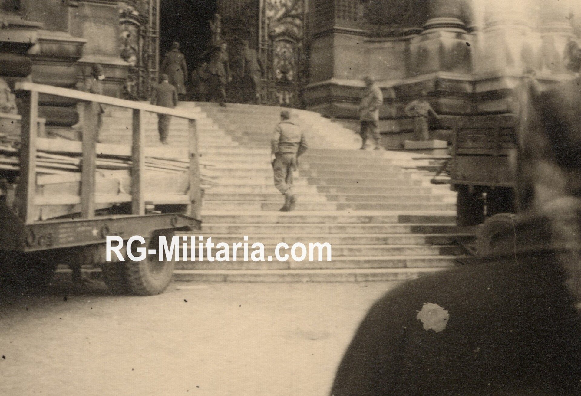 Original WW2 French Photo - Liberation of Paris, France (1944) — image 24