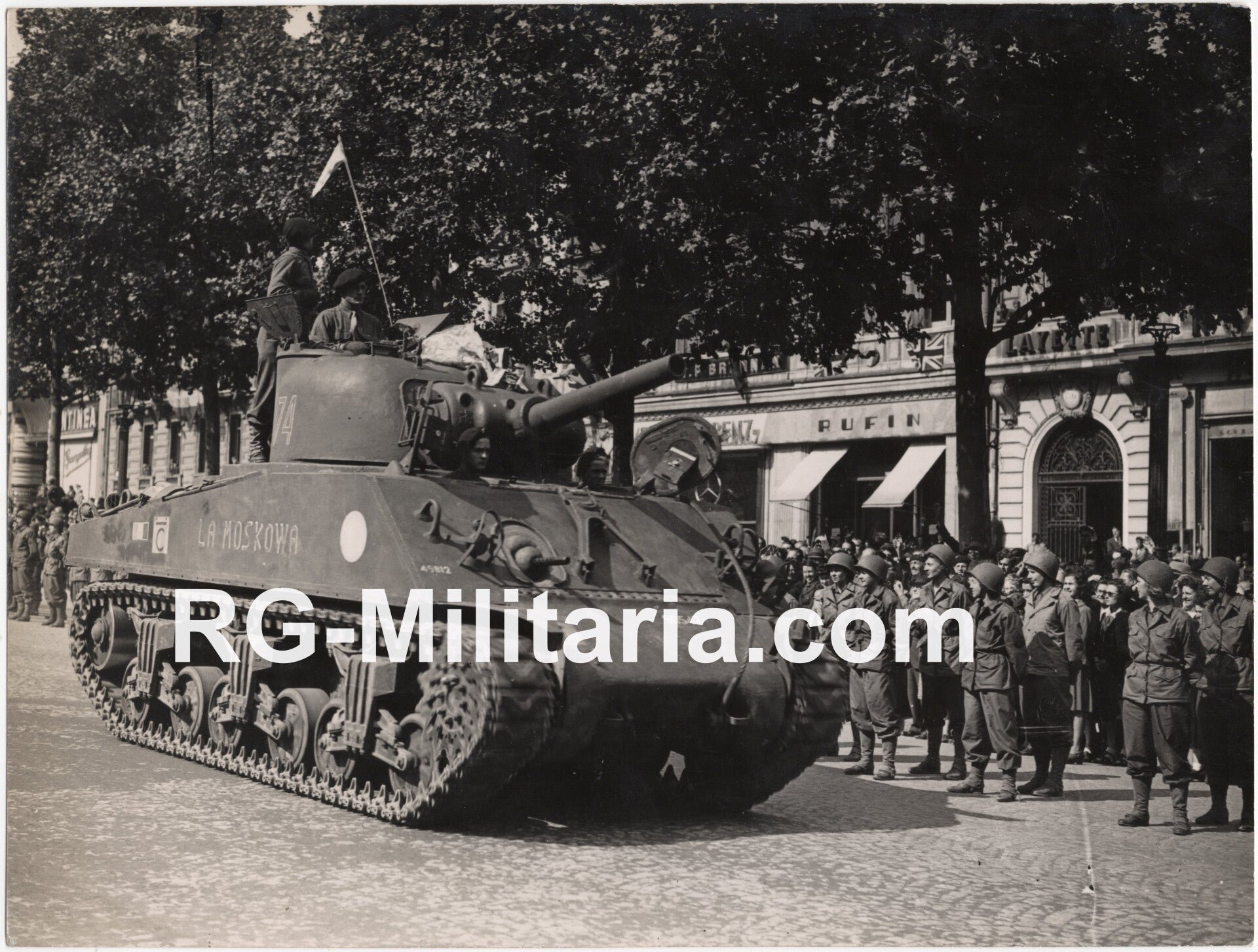 Original WW2 French Press Photo - Liberation of Paris, France (1944) — image 3