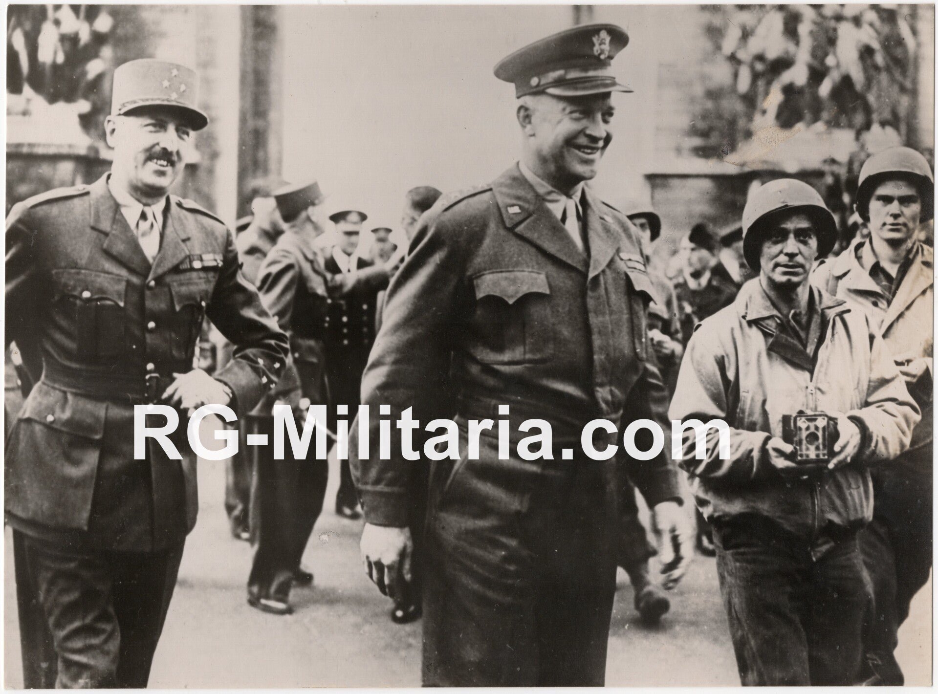 Original WW2 French Press Photo - Liberation of Paris, Dwight D. Eisenhower and Charles de Gaulle, France (1944) — image 3