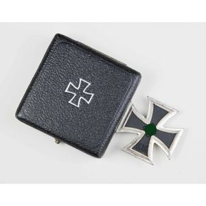 Eiserne Kreuz 1.Klasse 1939 'L/11' im Etui Zustand 1 MINT