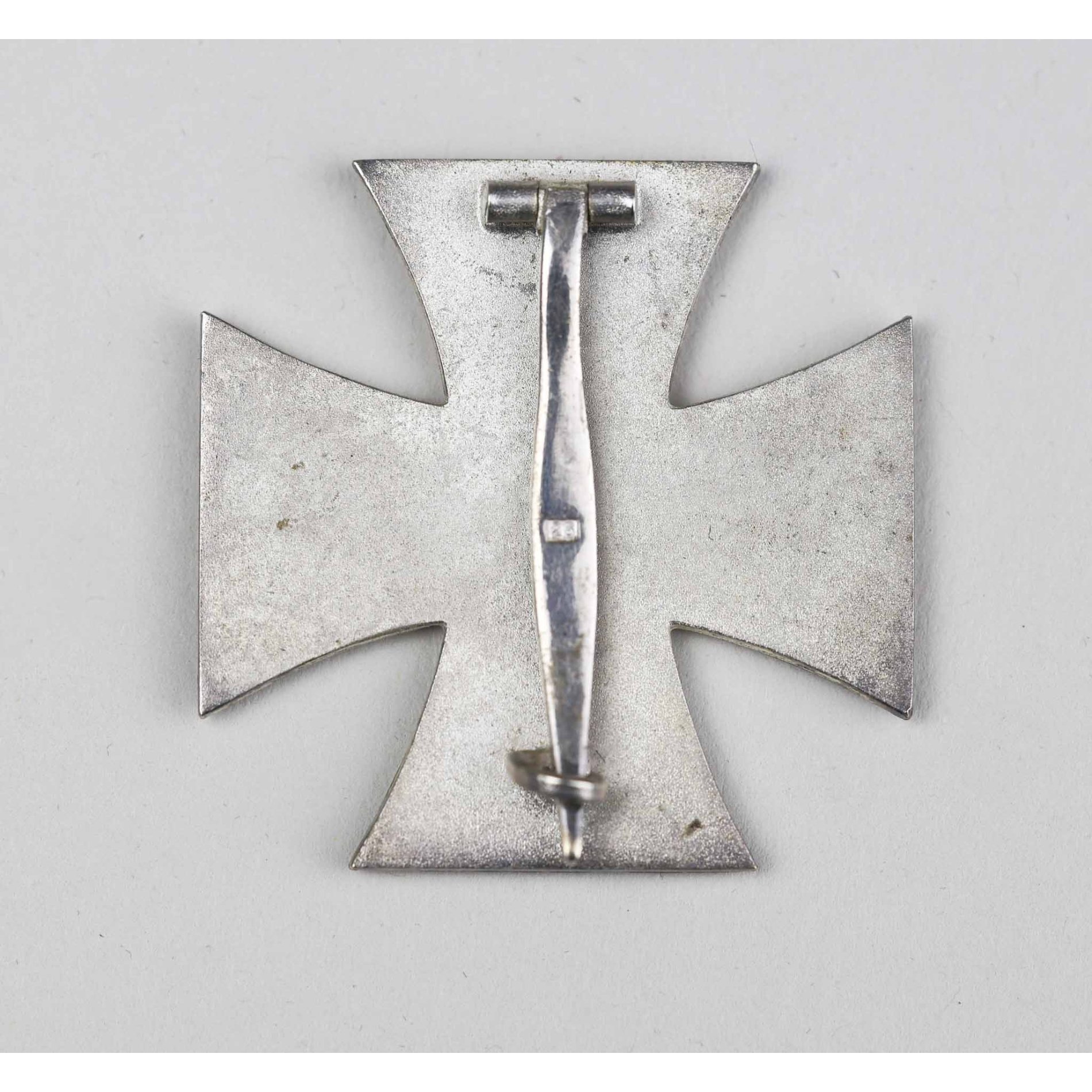 Eiserne Kreuz 1.Klasse 1939 mit Herst. '26' im Etui MINT Zustand 1 — image 3