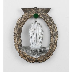 Kriegsmarine Minensucherkriegsabzeichen mit Herst. 'AS' Adolf Scholze