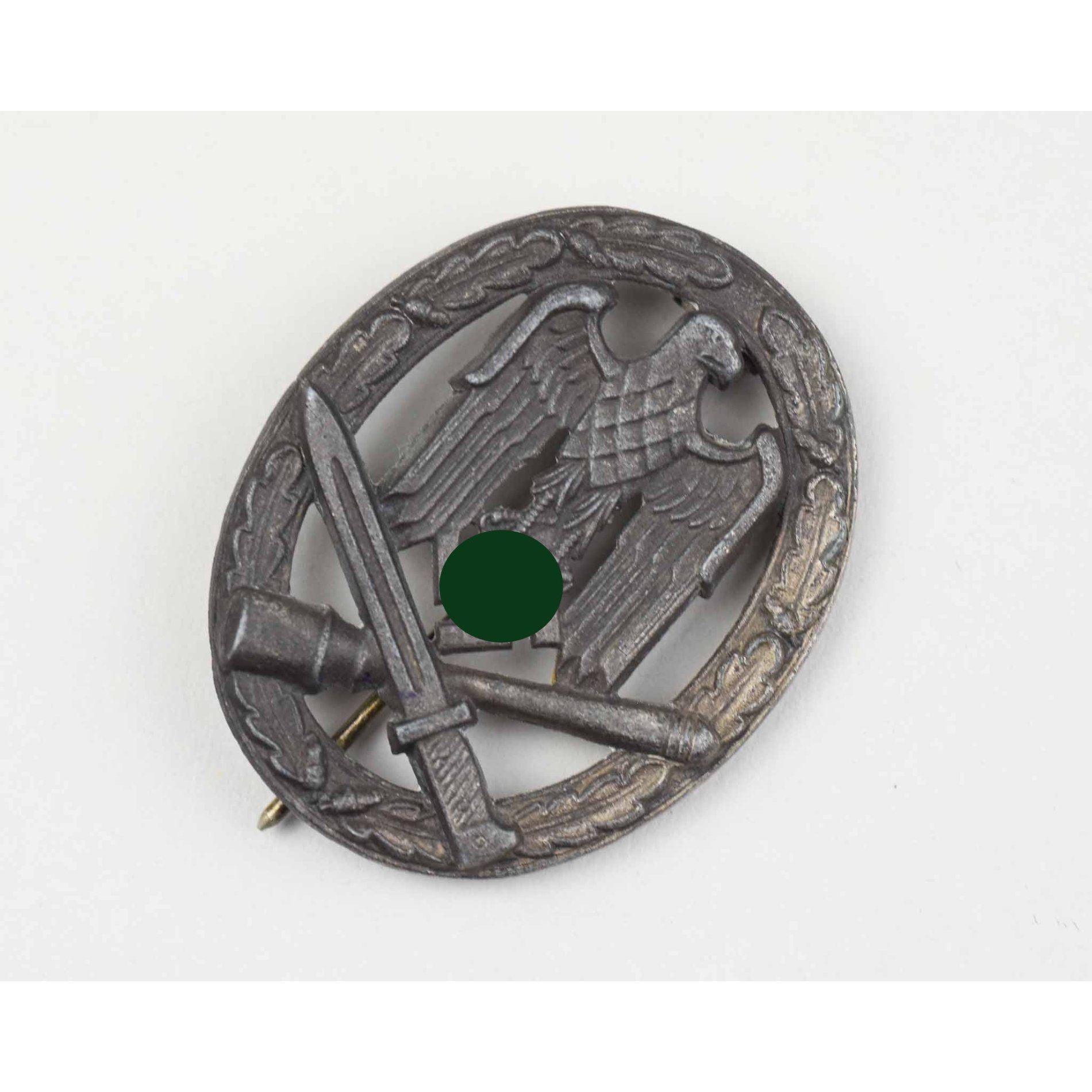 Allgemeines Sturmabzeichen hohl GWL cut out — image 2