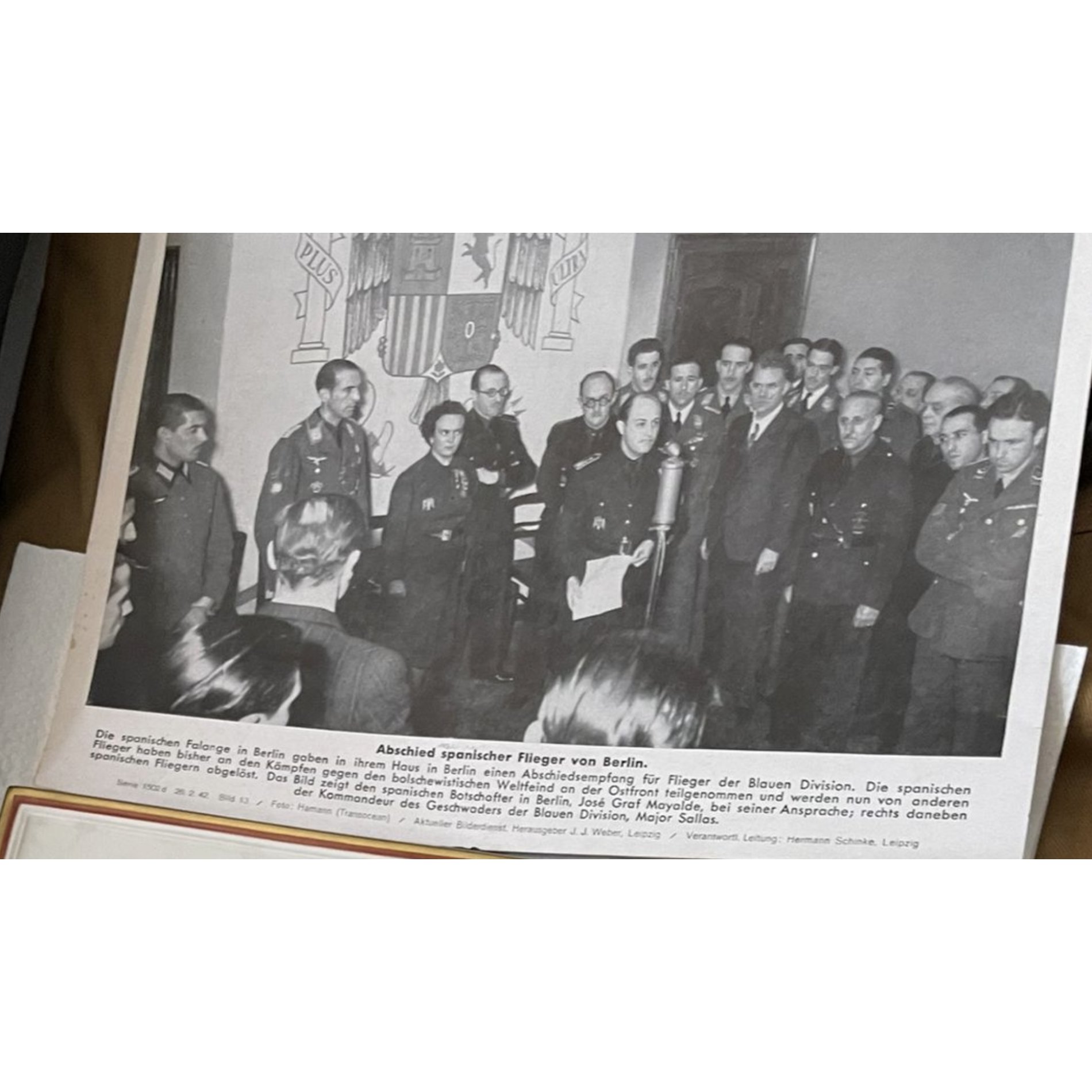 roße Porzellan Tafel Ritterkreuzträger „Major Kübler' Panzer-Lehr-Regiment 1942 KPM Porzellan — image 9