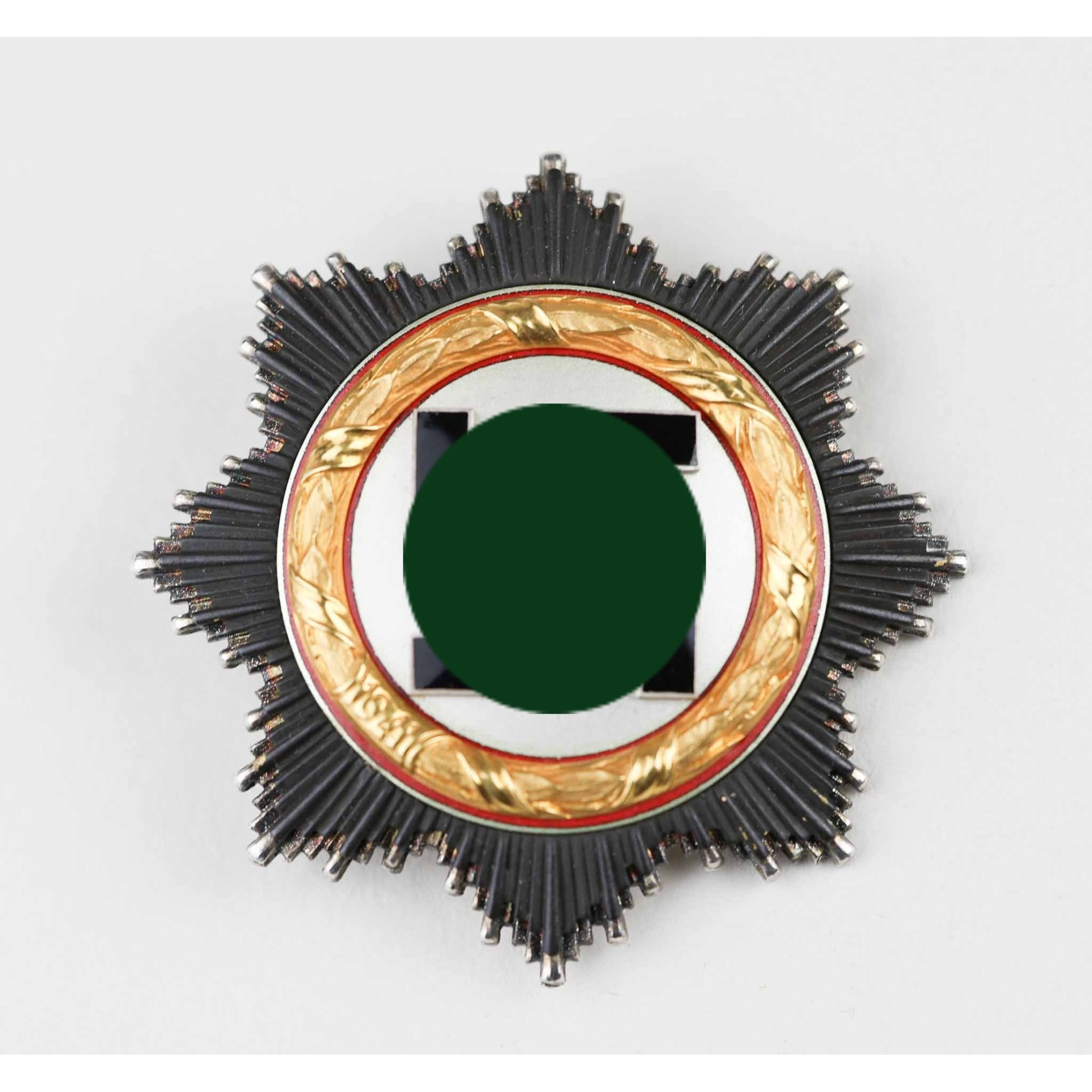 Deutsches Kreuz in Gold Herst.134 Zustand 1 in Mint! — image 2