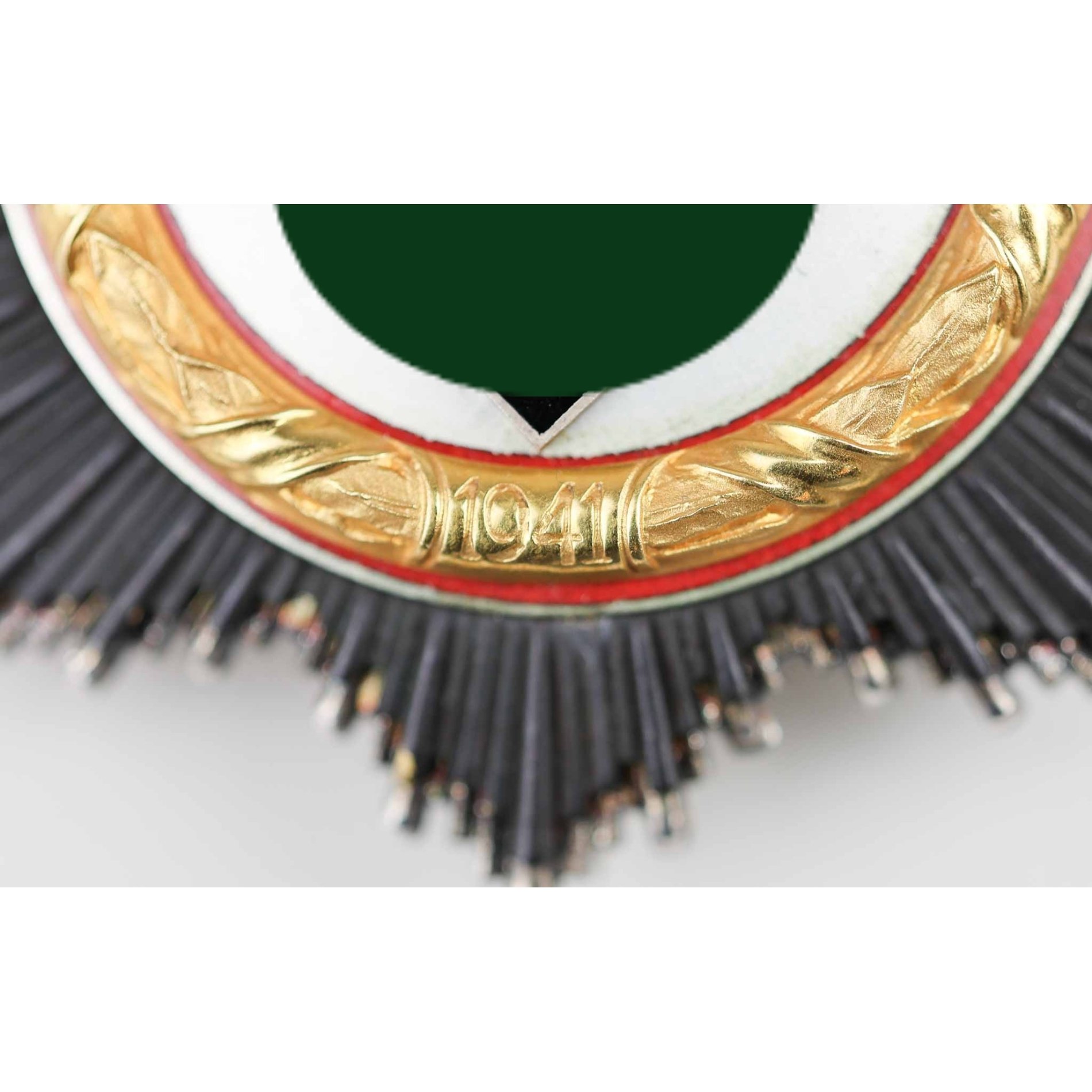 Deutsches Kreuz in Gold Herst.134 Zustand 1 in Mint! — image 3