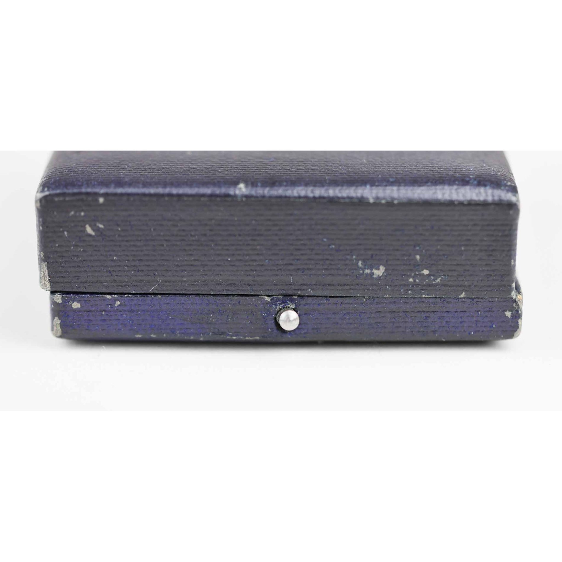 Etui für ein Luftwaffen Fliegerschützenabzeichen — image 3