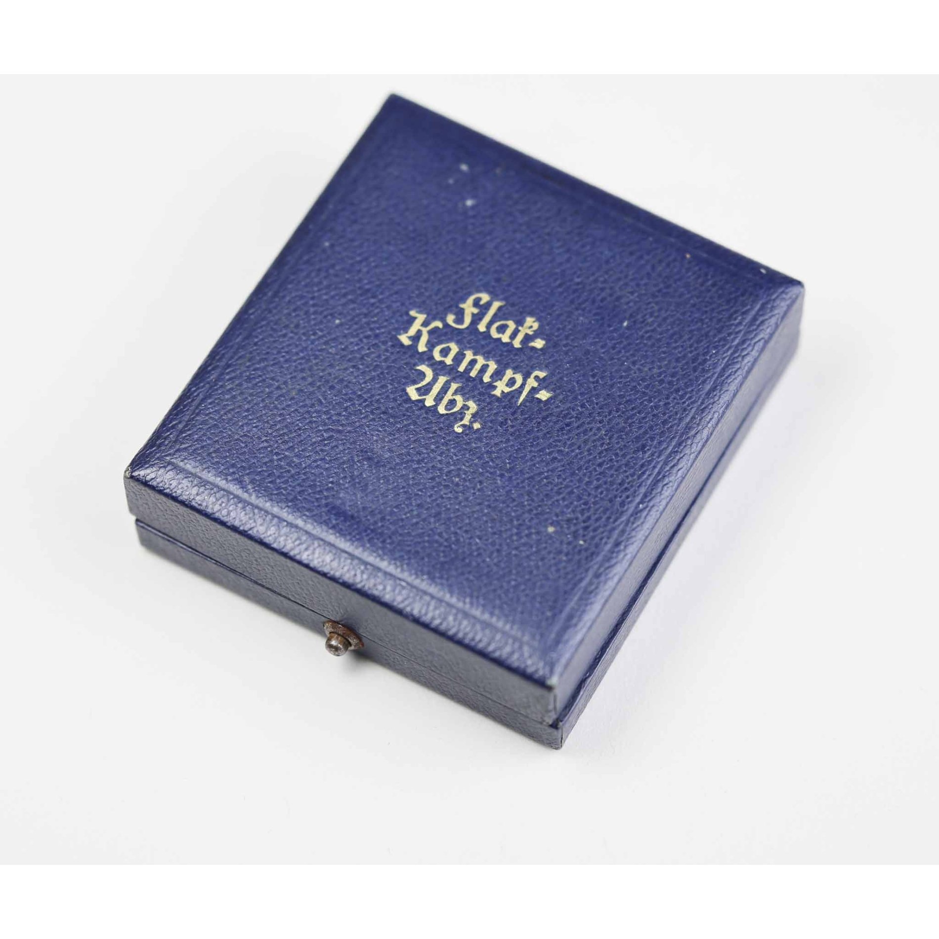 Luftwaffe Flakkampfabzeichen im Etui, Herst. Gustav Brehmer in Buntmetall! — image 9