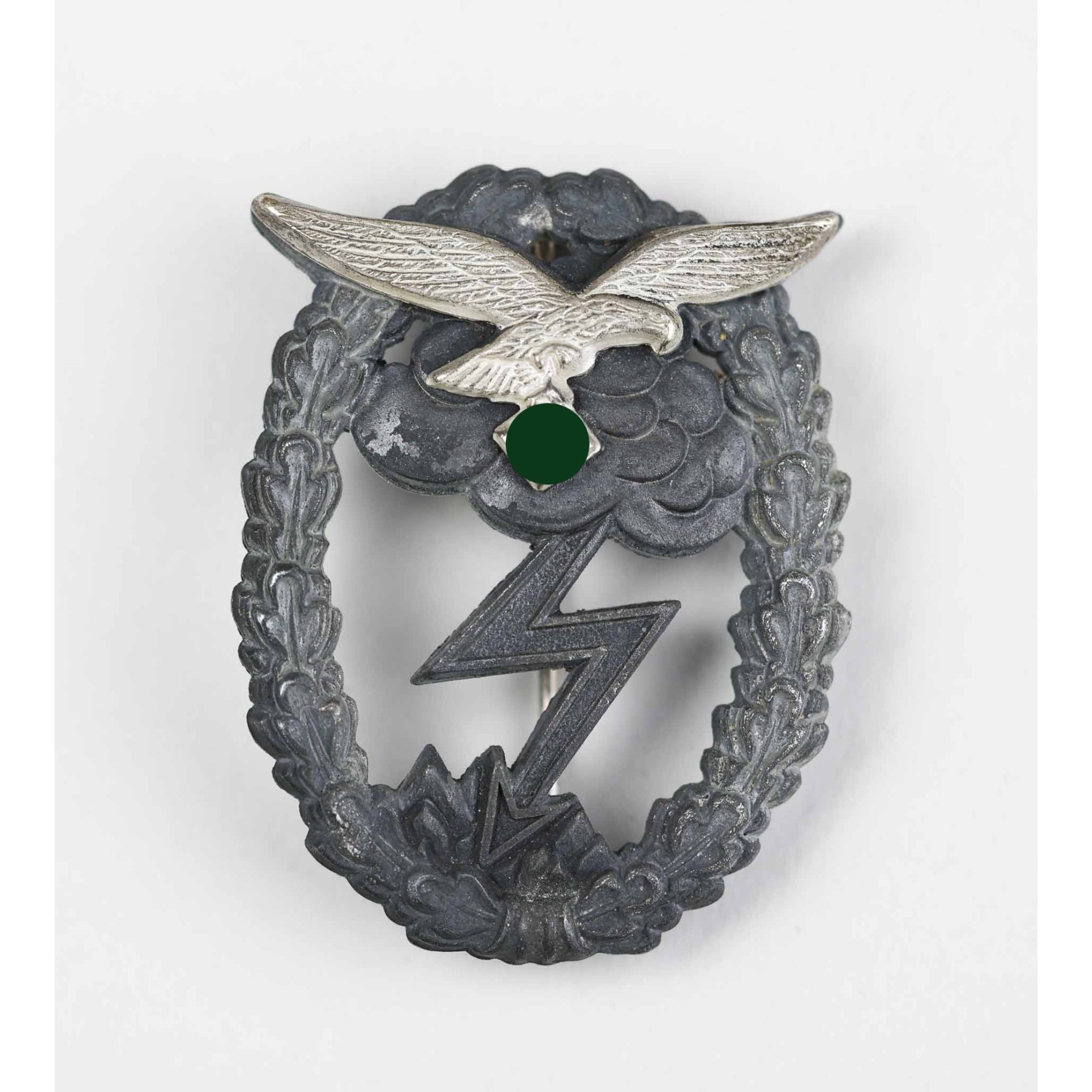 Erdkampfabzeichen der Luftwaffe in Verleihungstüte, Zustand 1 MINT — image 2