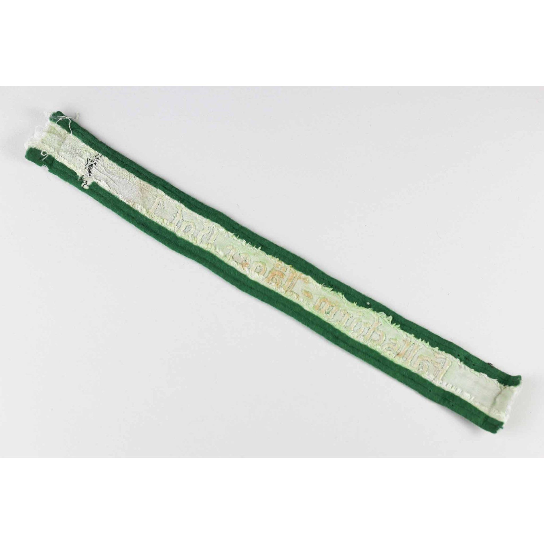 Luftwaffe Ärmelband 'Fallschirm-Jäger Rgt. 1' — image 2