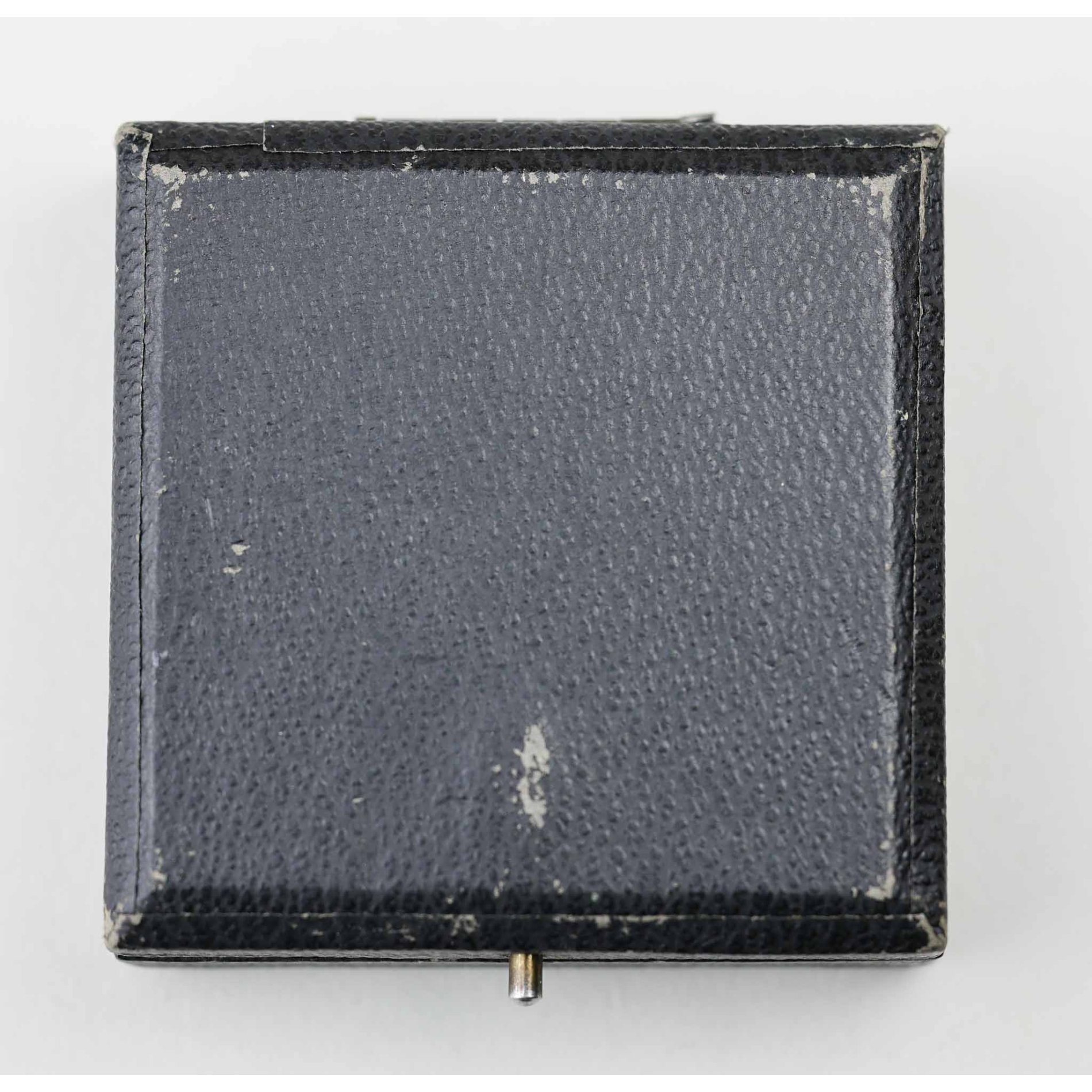 Kriegsverdienstkreuz 1.Klasse ohne Schwerter mit Hersteller. '50' im Etui — image 13