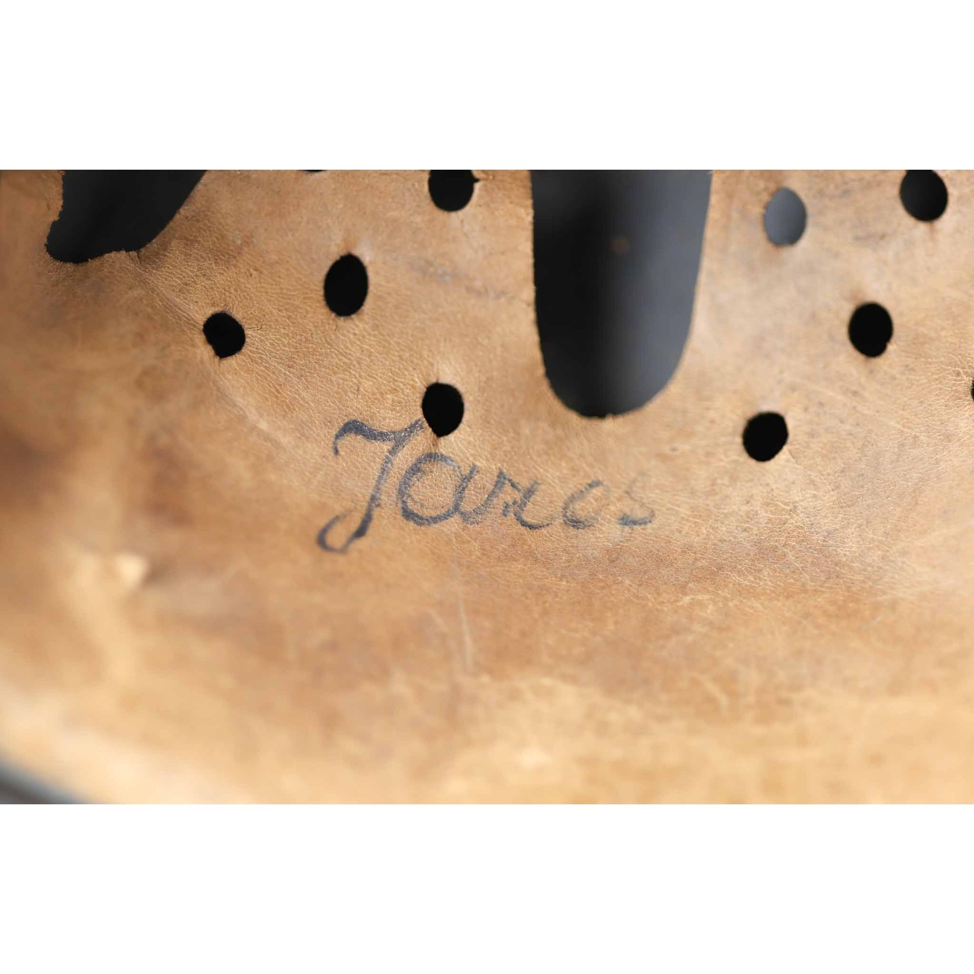 M40 Stahlhelm der Luftwaffe Q64 mit Trägernamen — image 10