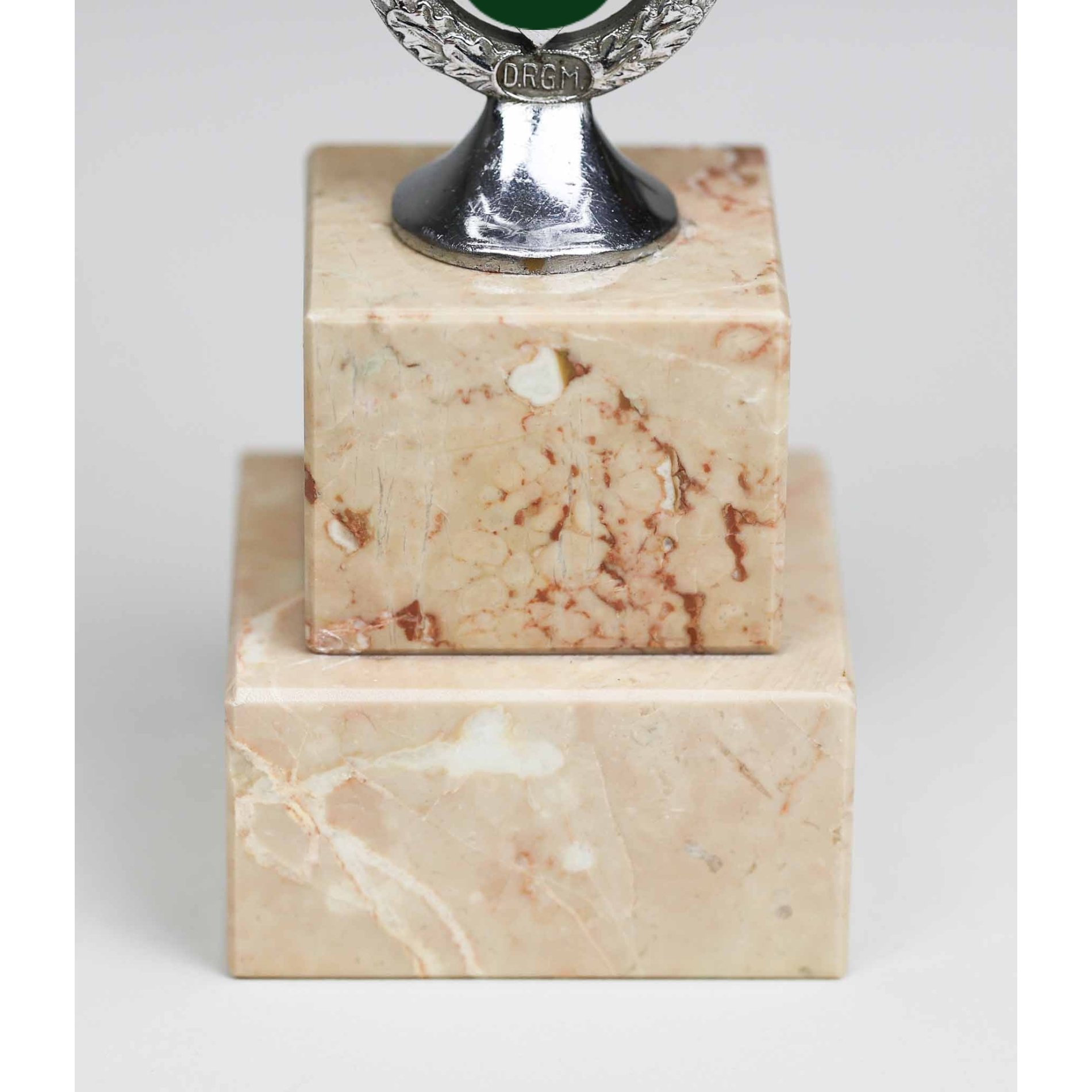 NSKK Tischadler mit RZM D.R.G.M. Stempelung mit Marmorsockel — image 6