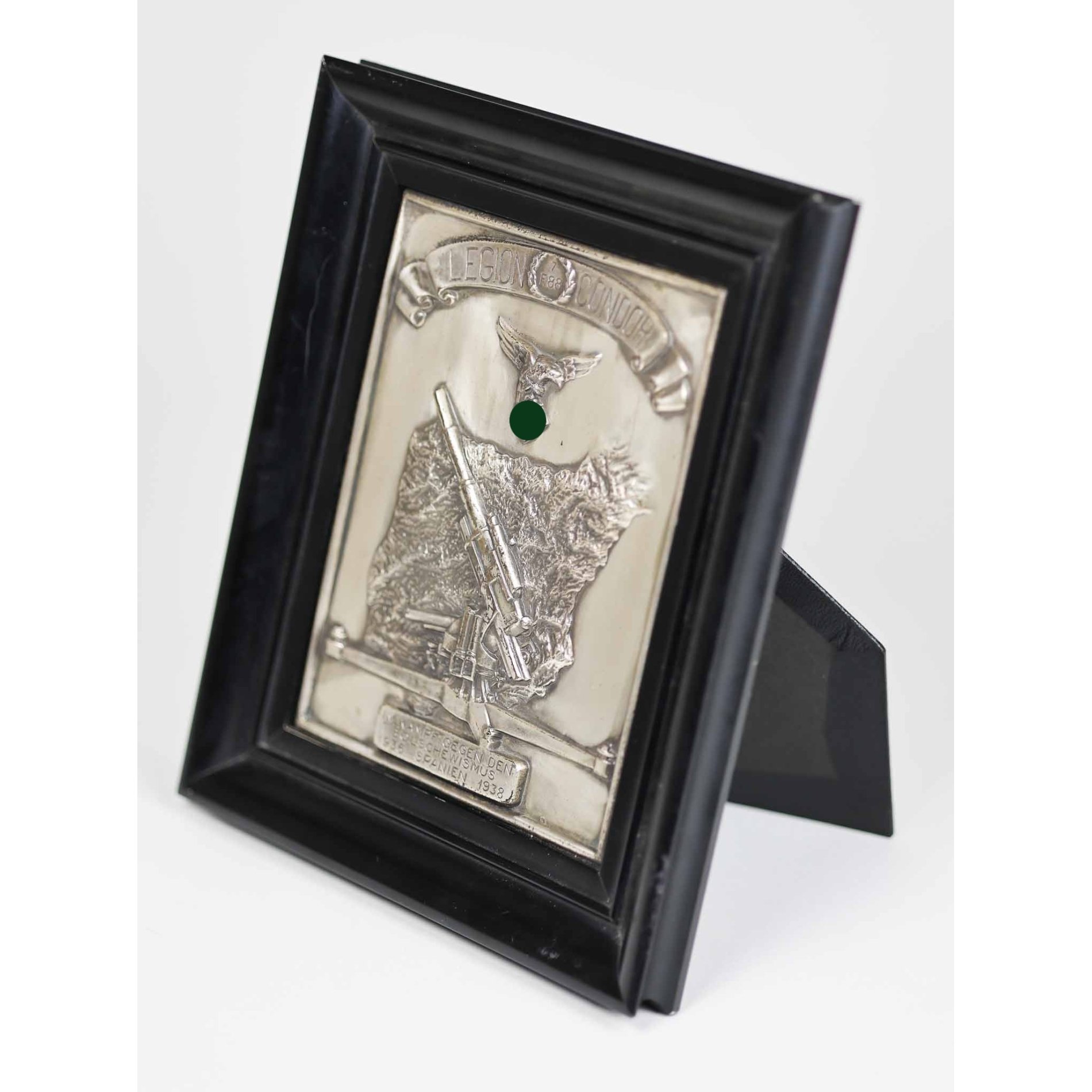 Erinnerungsplakette 'Legion Condor' 7. Flakabteilung 88 'Im Kampf gegen den Bolschewismus 1936 Spanien 1938' mit Rahmen, selten! — image 4