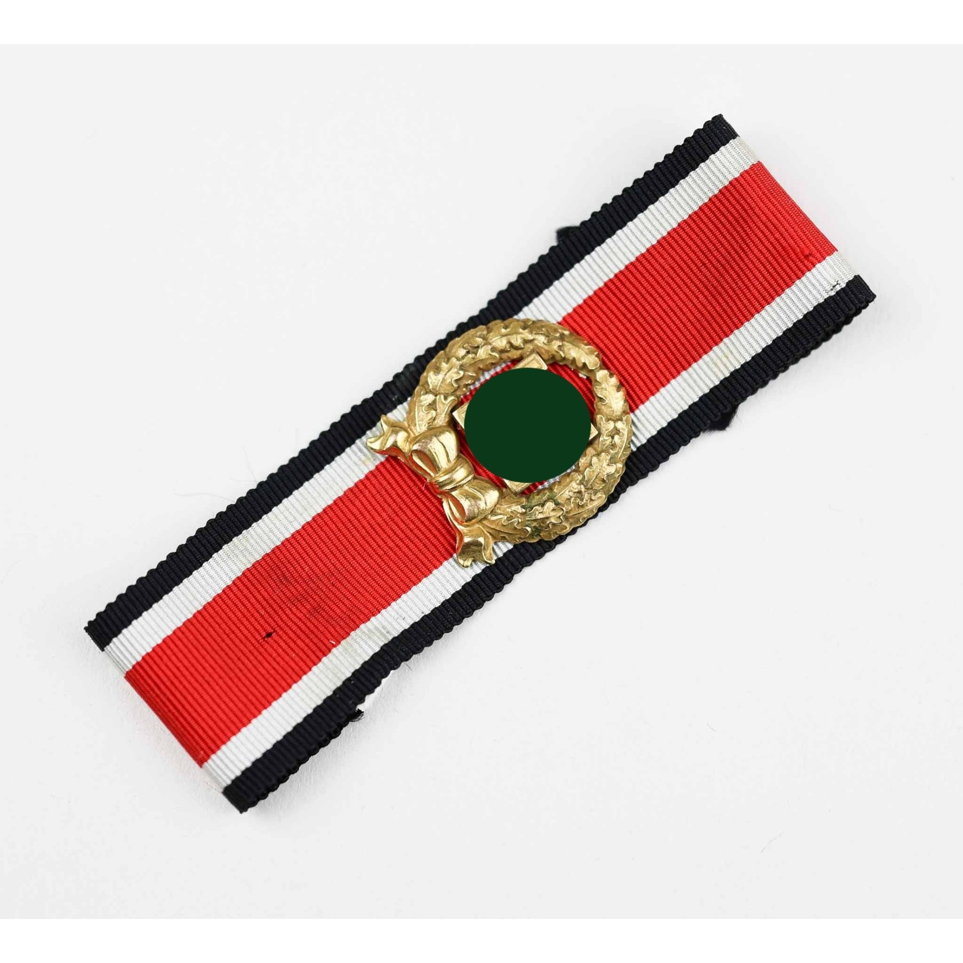 Ehrenblattspange des Heeres im Verleihungsetui — image 3