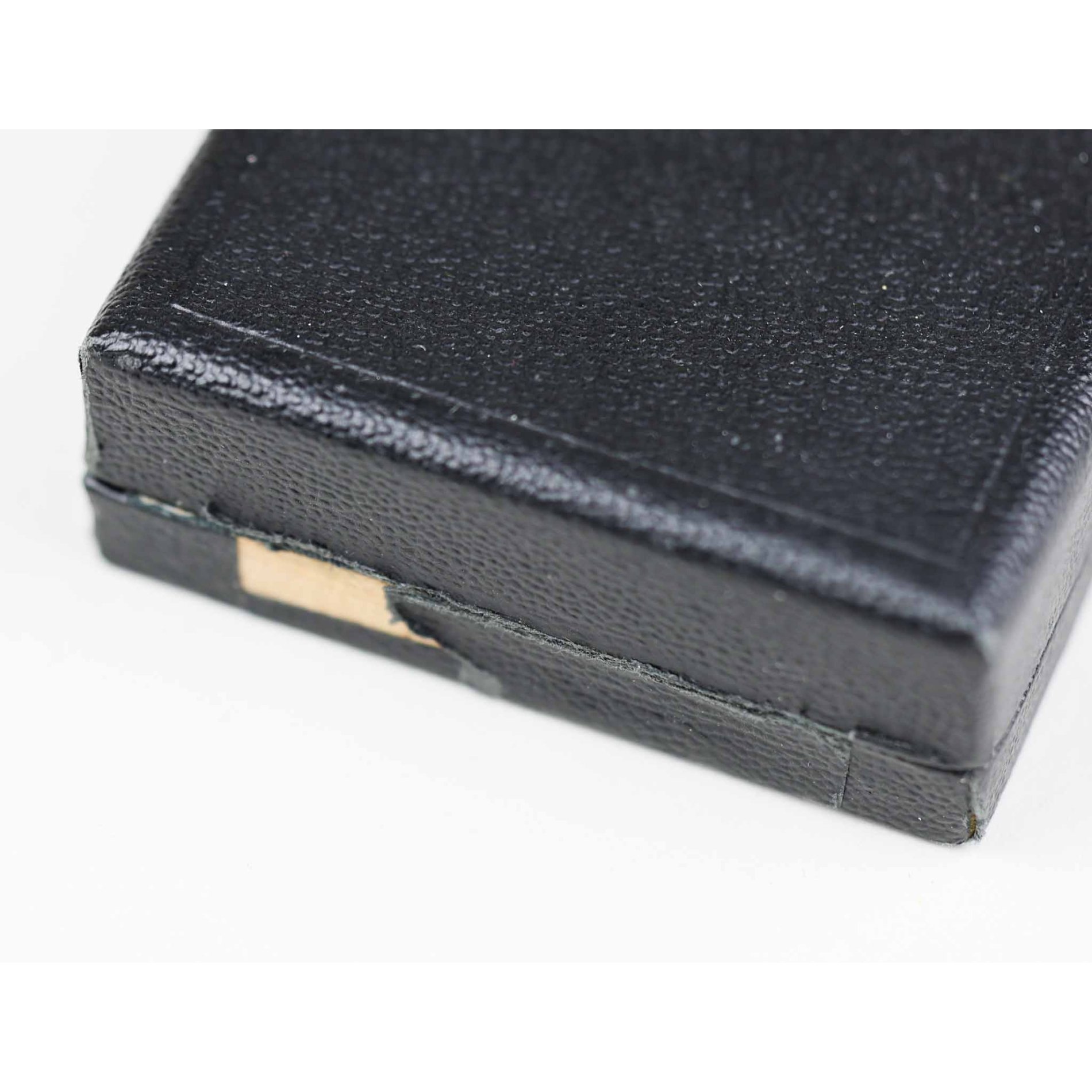 Ehrenblattspange des Heeres im Verleihungsetui — image 8