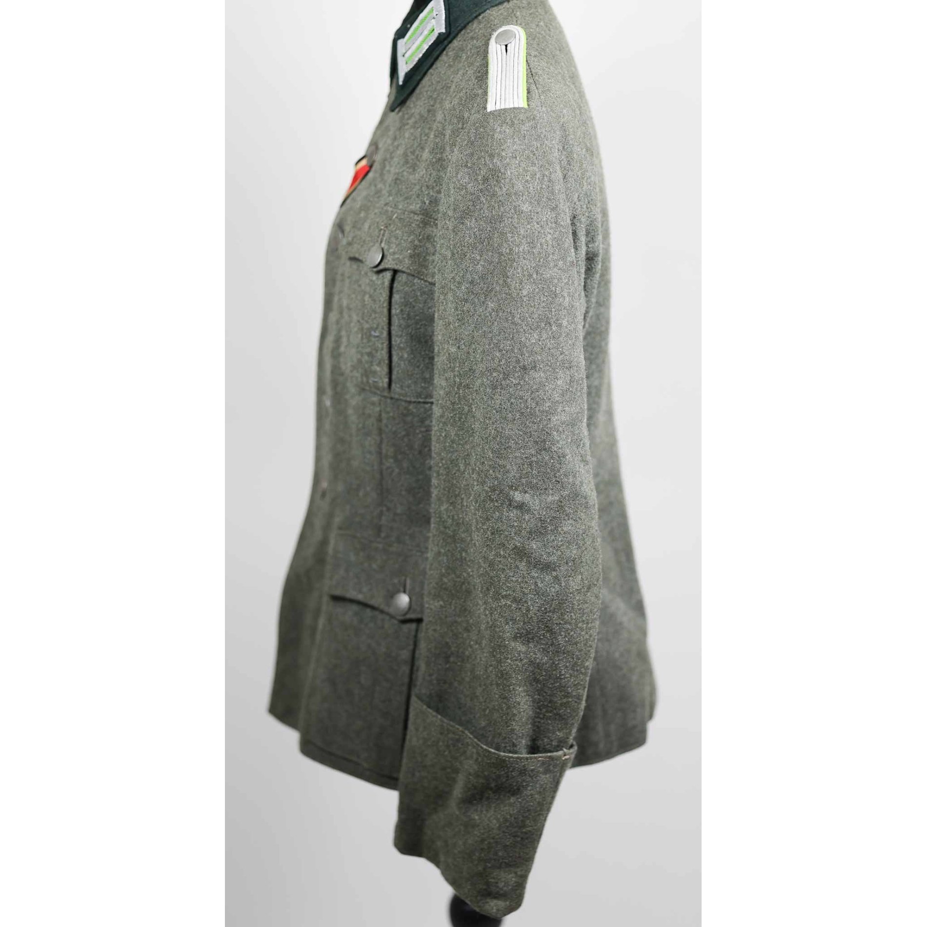 Wehrmacht Feldbluse für einen Leutnant im Panzer Grenadier Regiment — image 14