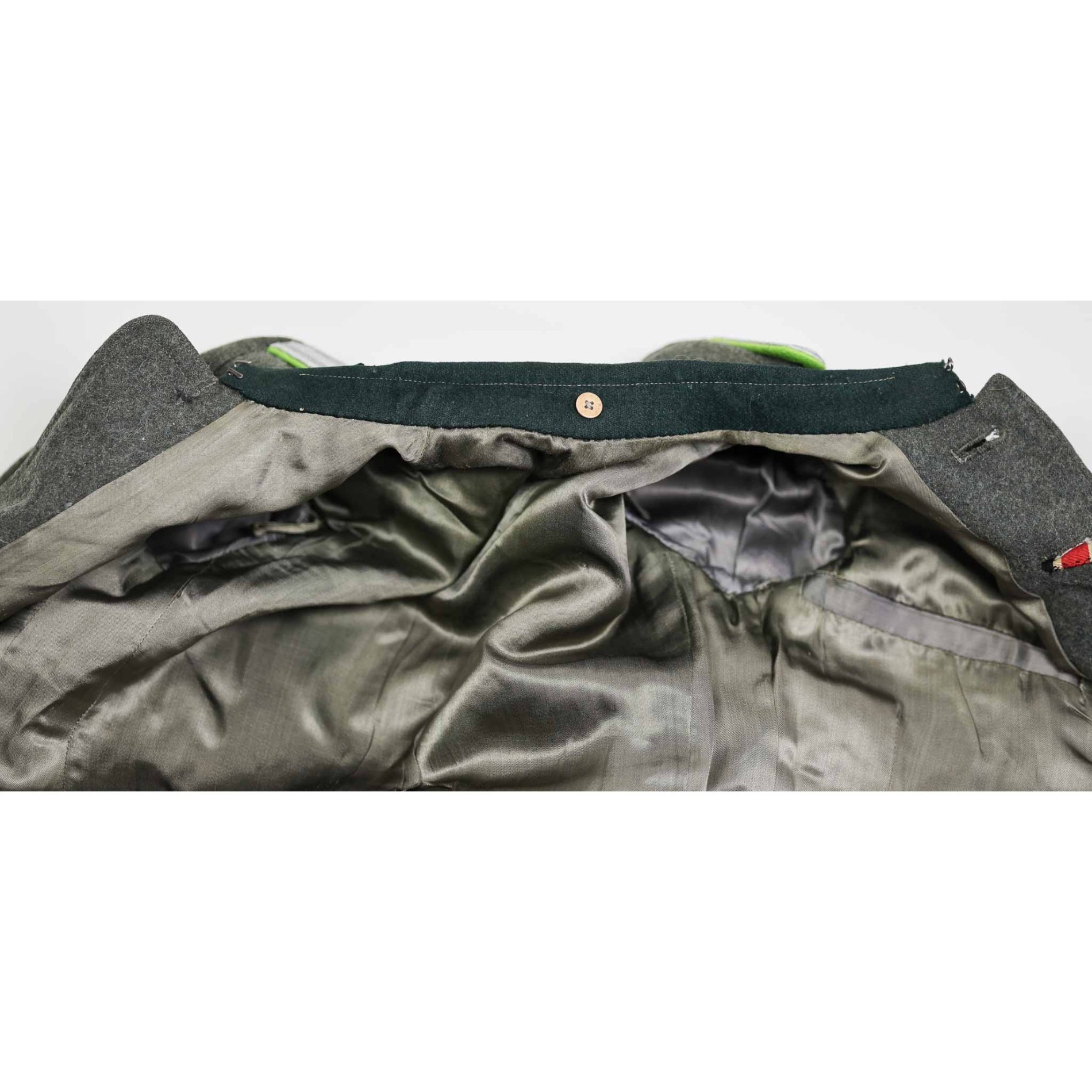 Wehrmacht Feldbluse für einen Leutnant im Panzer Grenadier Regiment — image 18