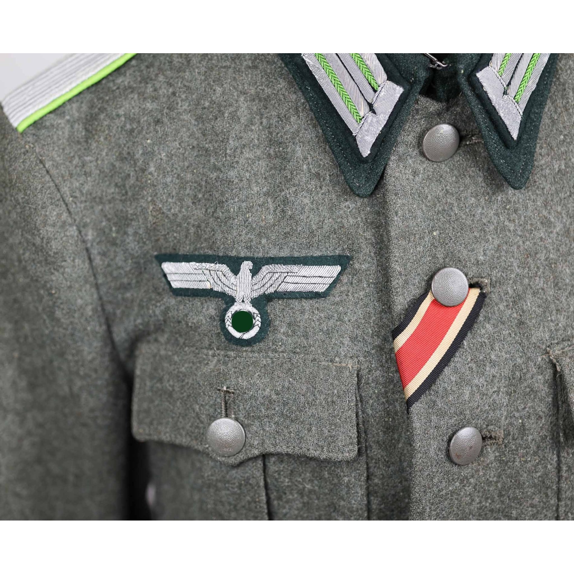 Wehrmacht Feldbluse für einen Leutnant im Panzer Grenadier Regiment — image 6