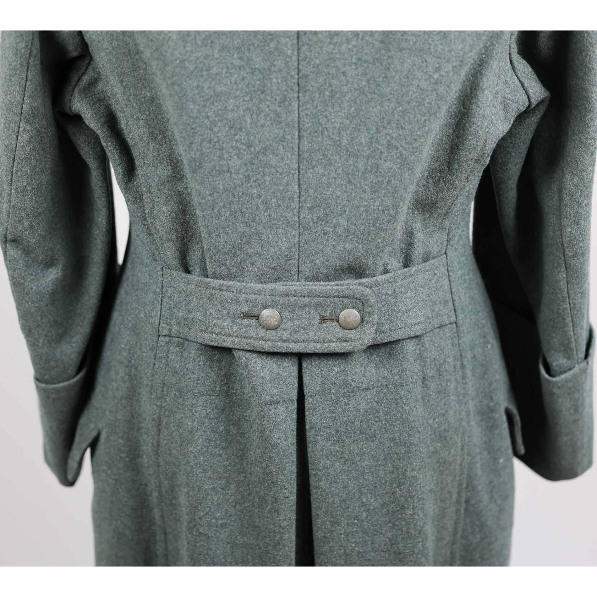 Wehrmacht Mantel für einen Oberleutnant der Artillerie — image 11