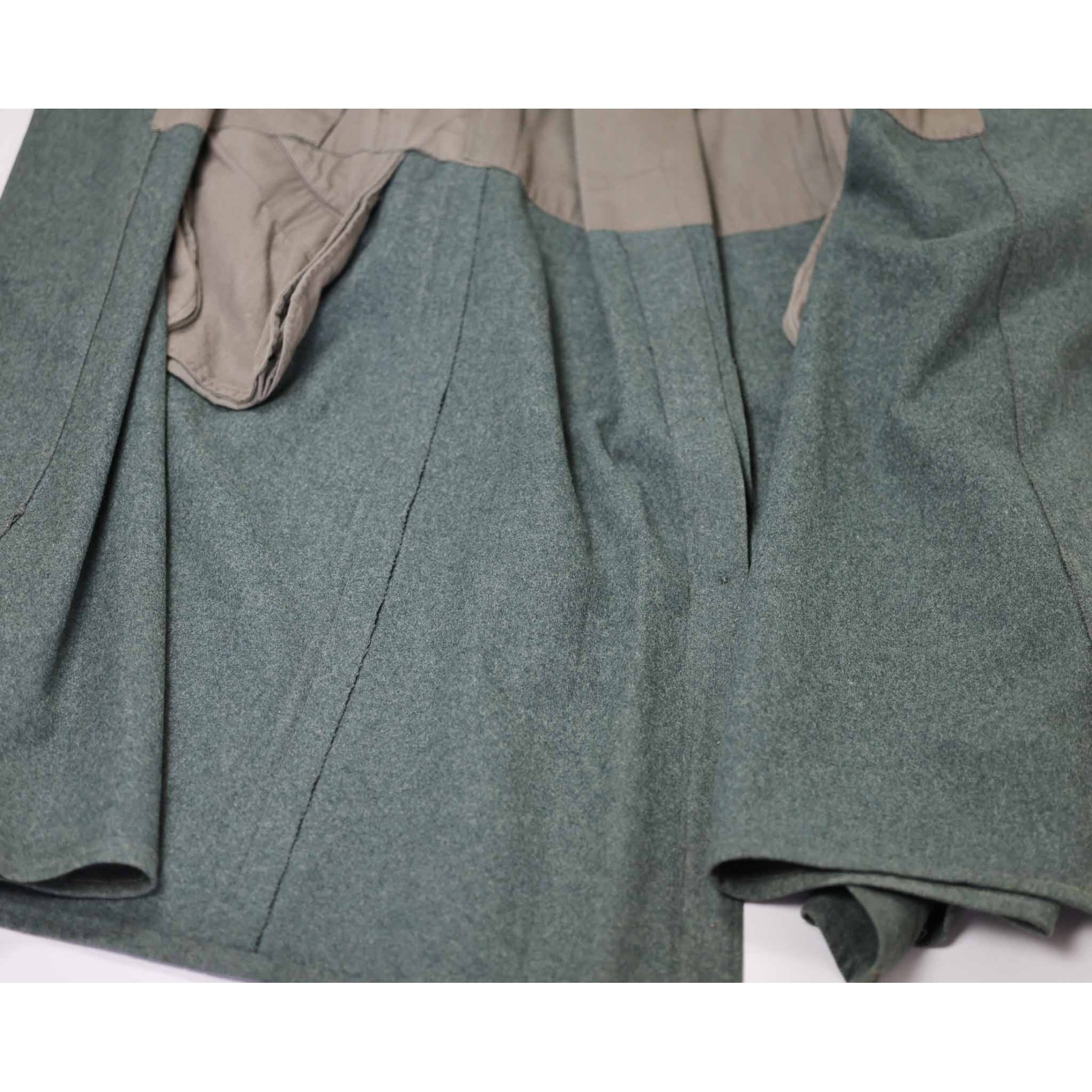 Wehrmacht Mantel für einen Oberleutnant der Artillerie — image 16